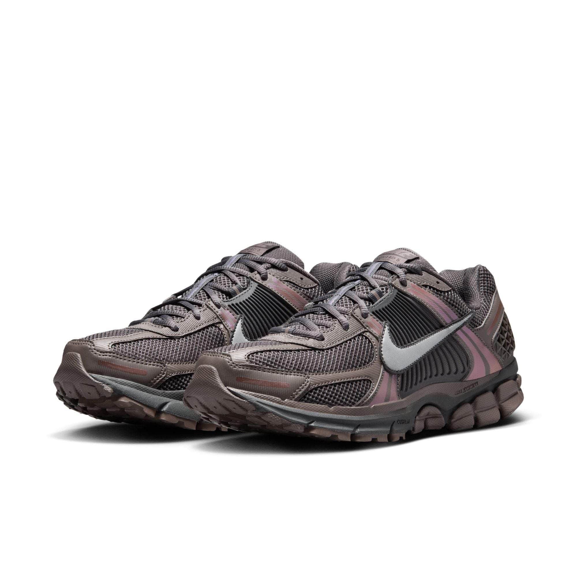 Nike FOOTWEAR Nike Zoom Vomero 5 "Cave Stone" - Men's