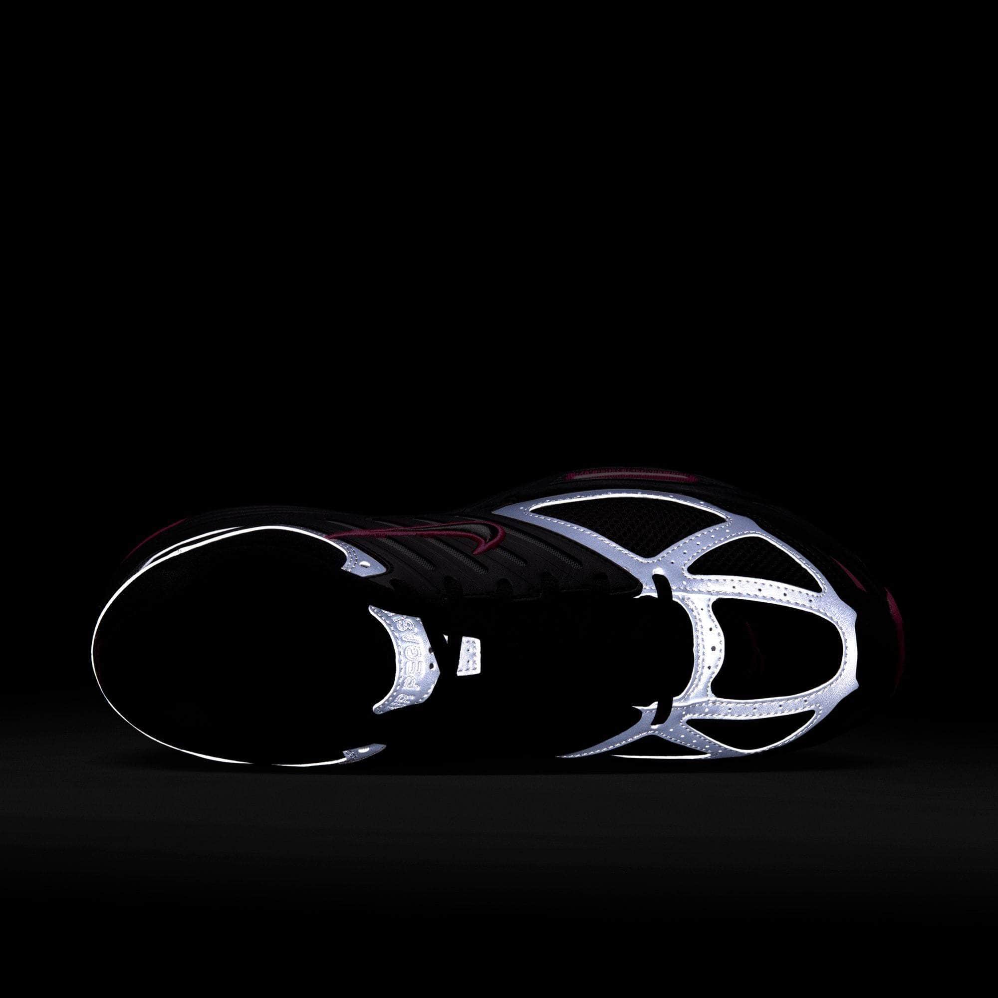 Nike FOOTWEAR Nike Zoom Vomero 5 "Pink Blast" - Men's