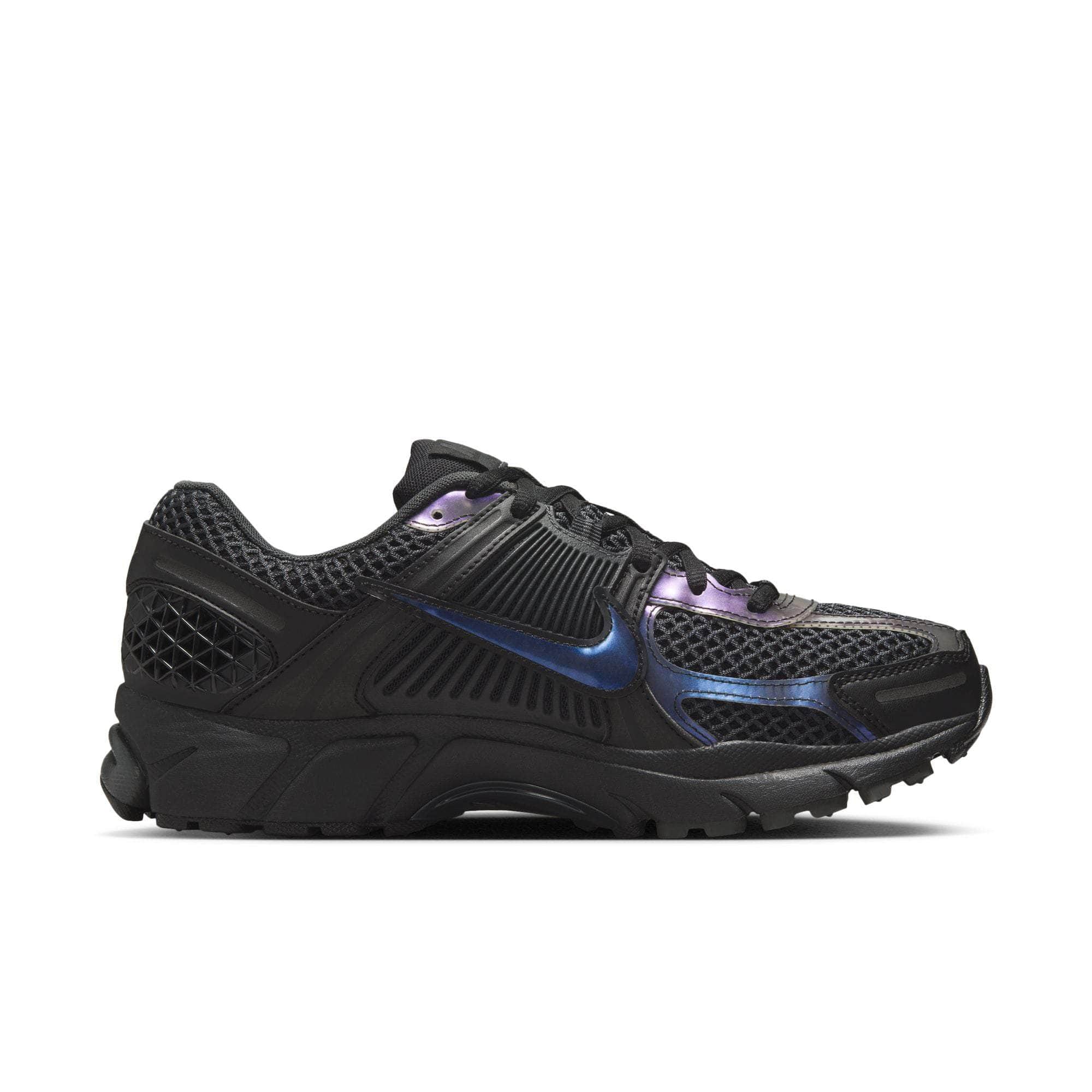 Nike FOOTWEAR Nike Zoom Vomero 5 SE - Women's