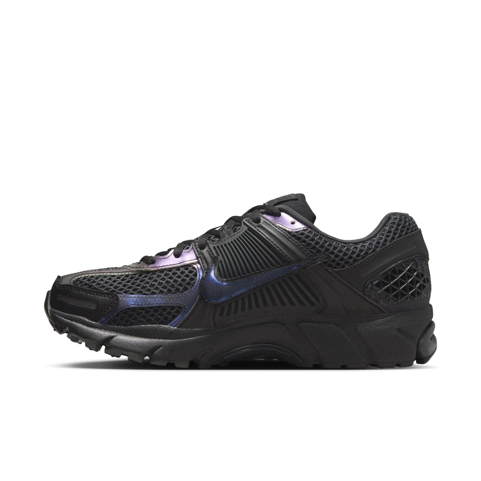 Nike FOOTWEAR Nike Zoom Vomero 5 SE - Women's