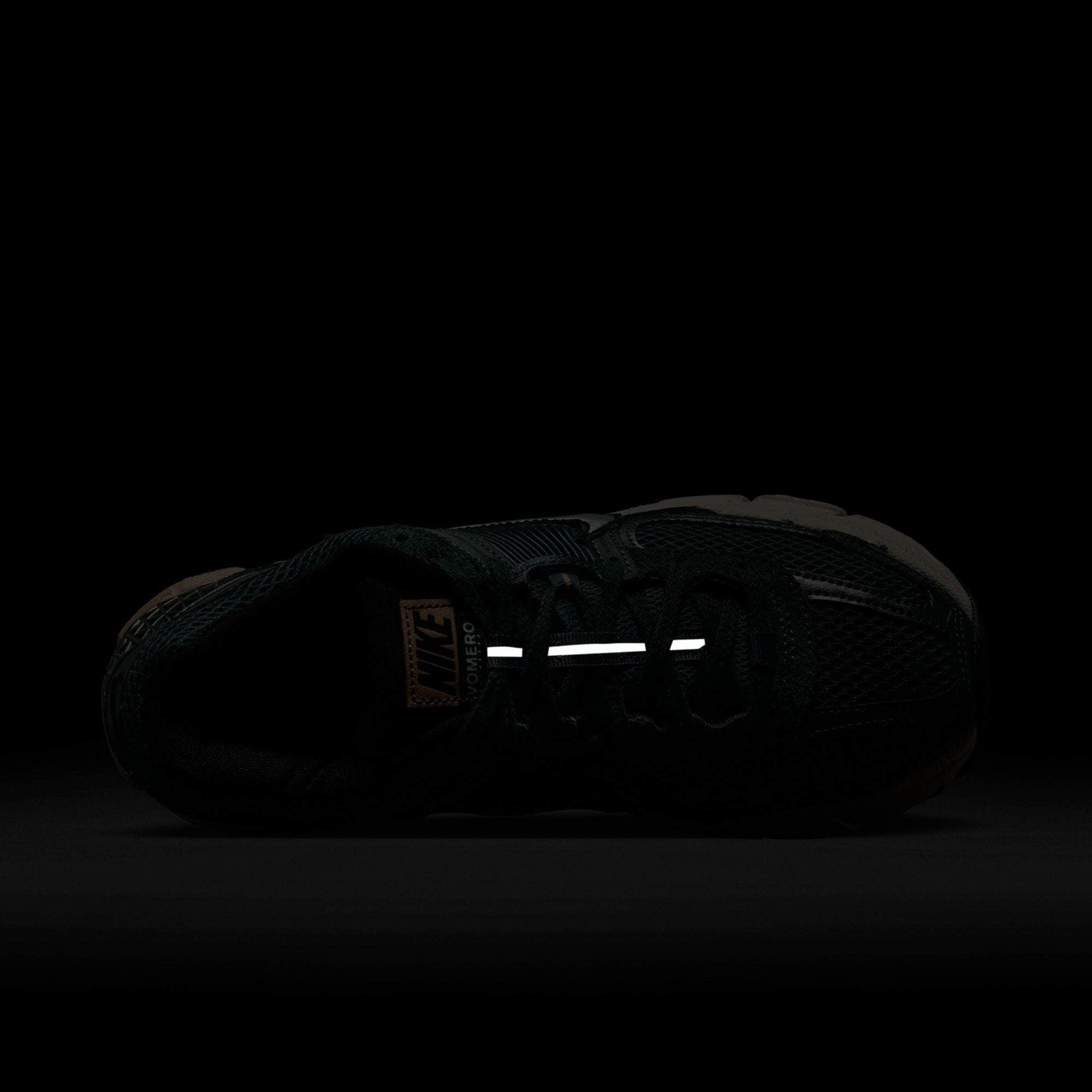 Nike FOOTWEAR Nike Zoom Vomero 5 “Vintage Green” - Women's