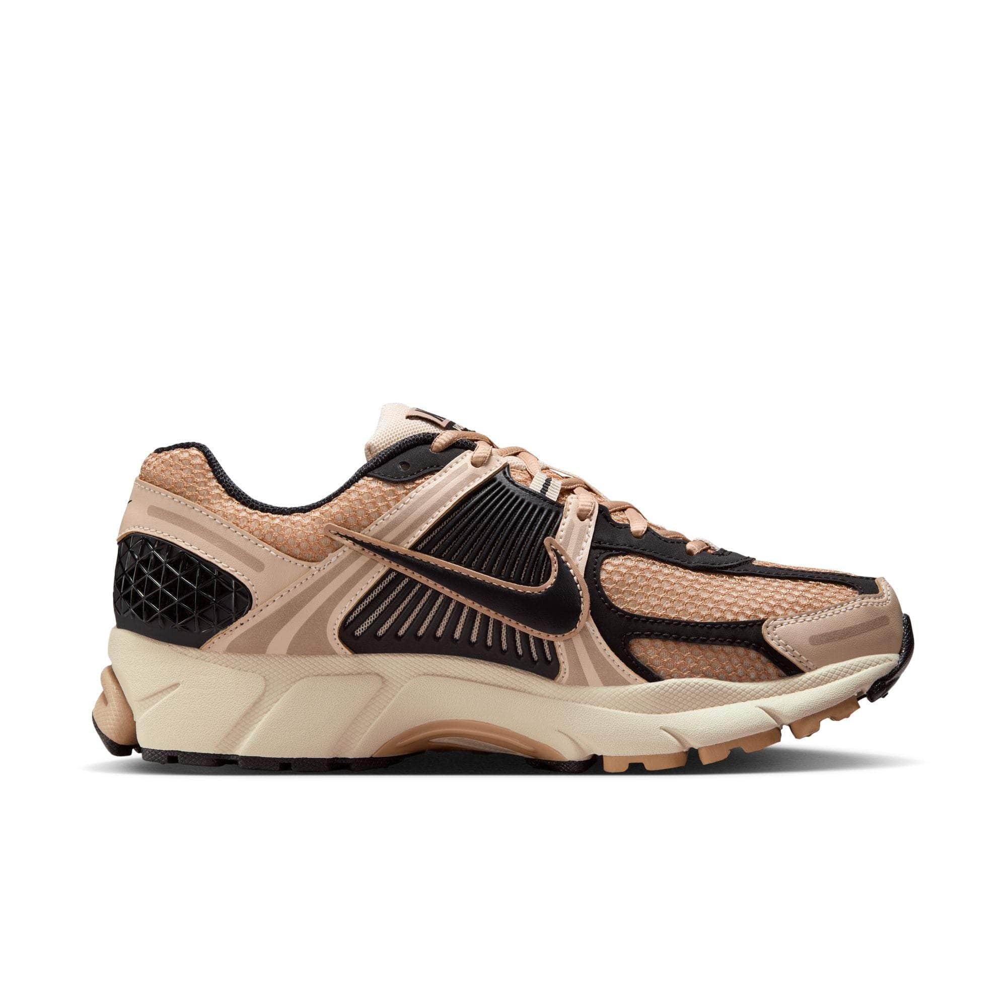 Nike FOOTWEAR Nike Zoom Vomero 5 - Women's