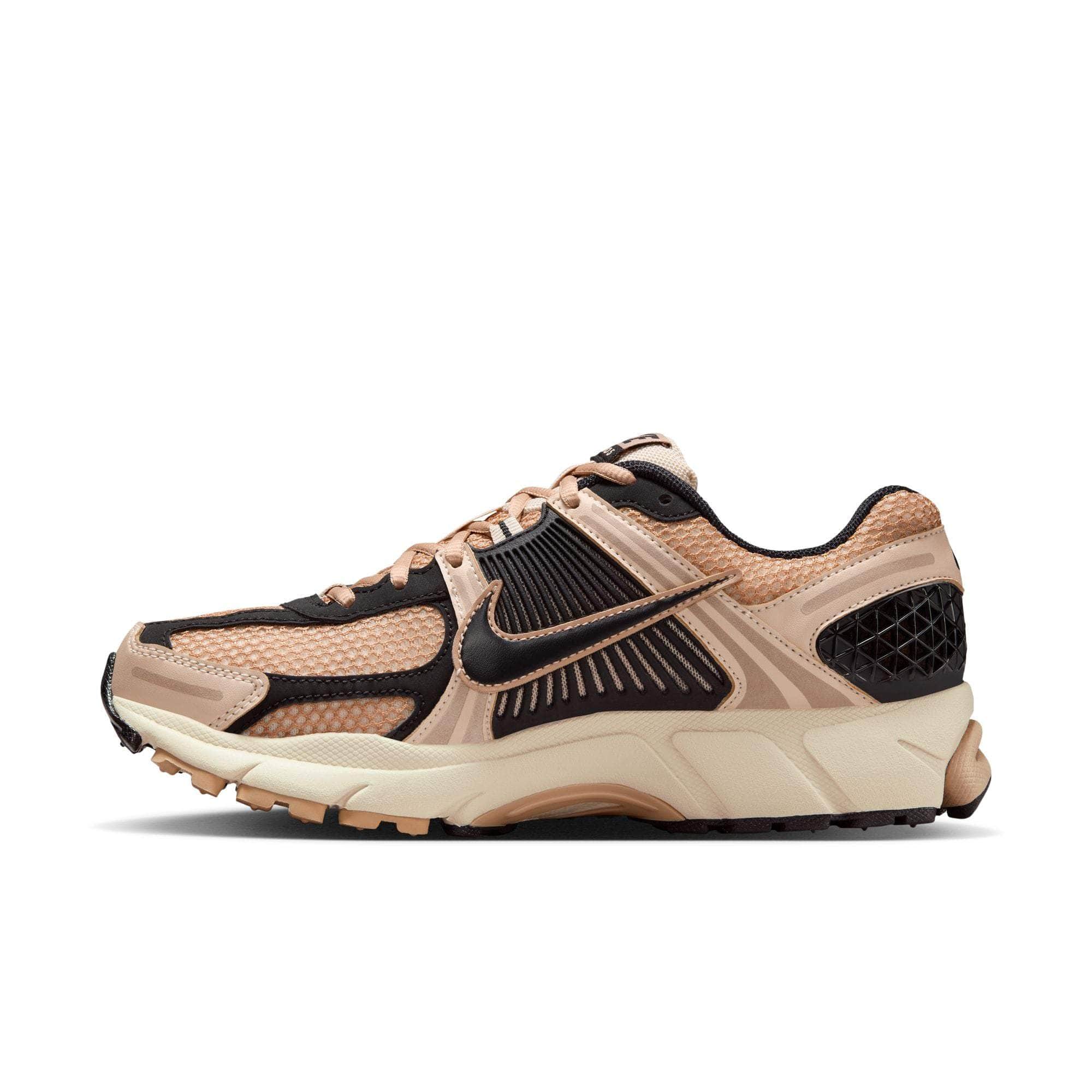 Nike FOOTWEAR Nike Zoom Vomero 5 - Women's