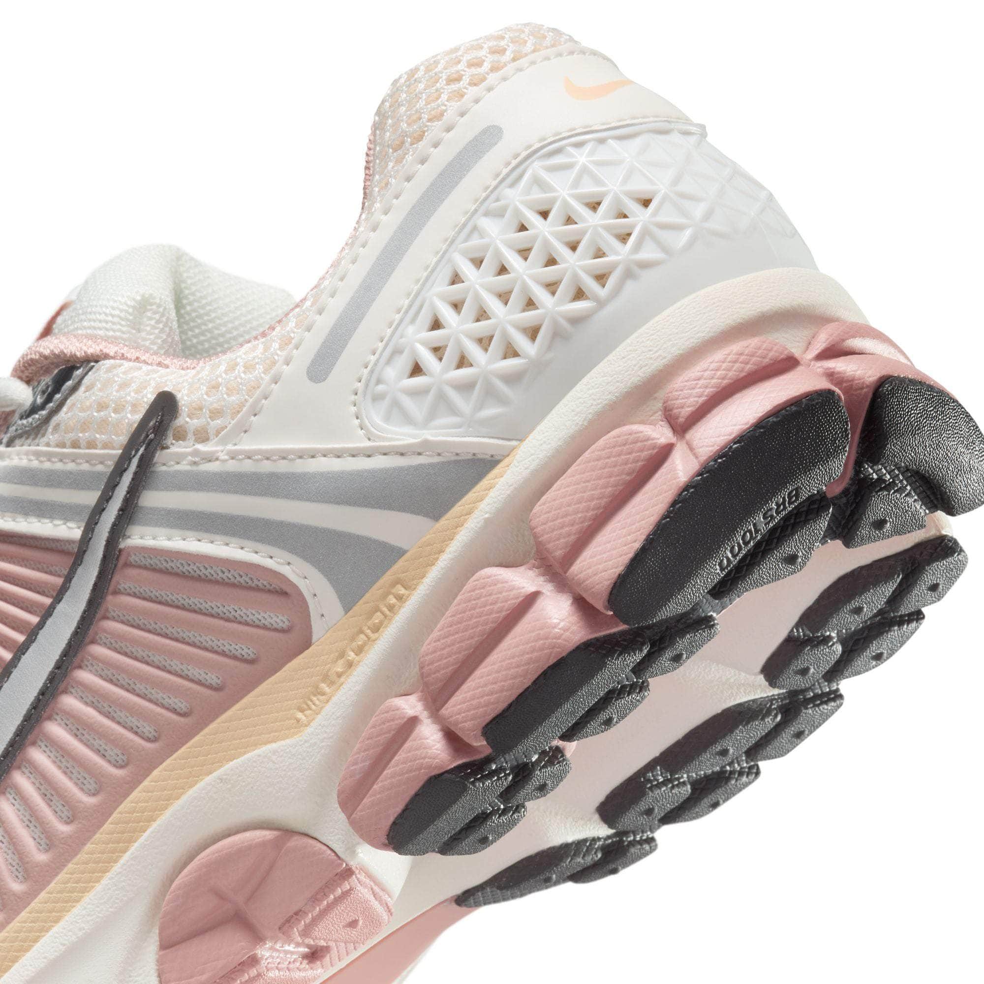Nike FOOTWEAR Nike Zoom Vomero 5 - Women's