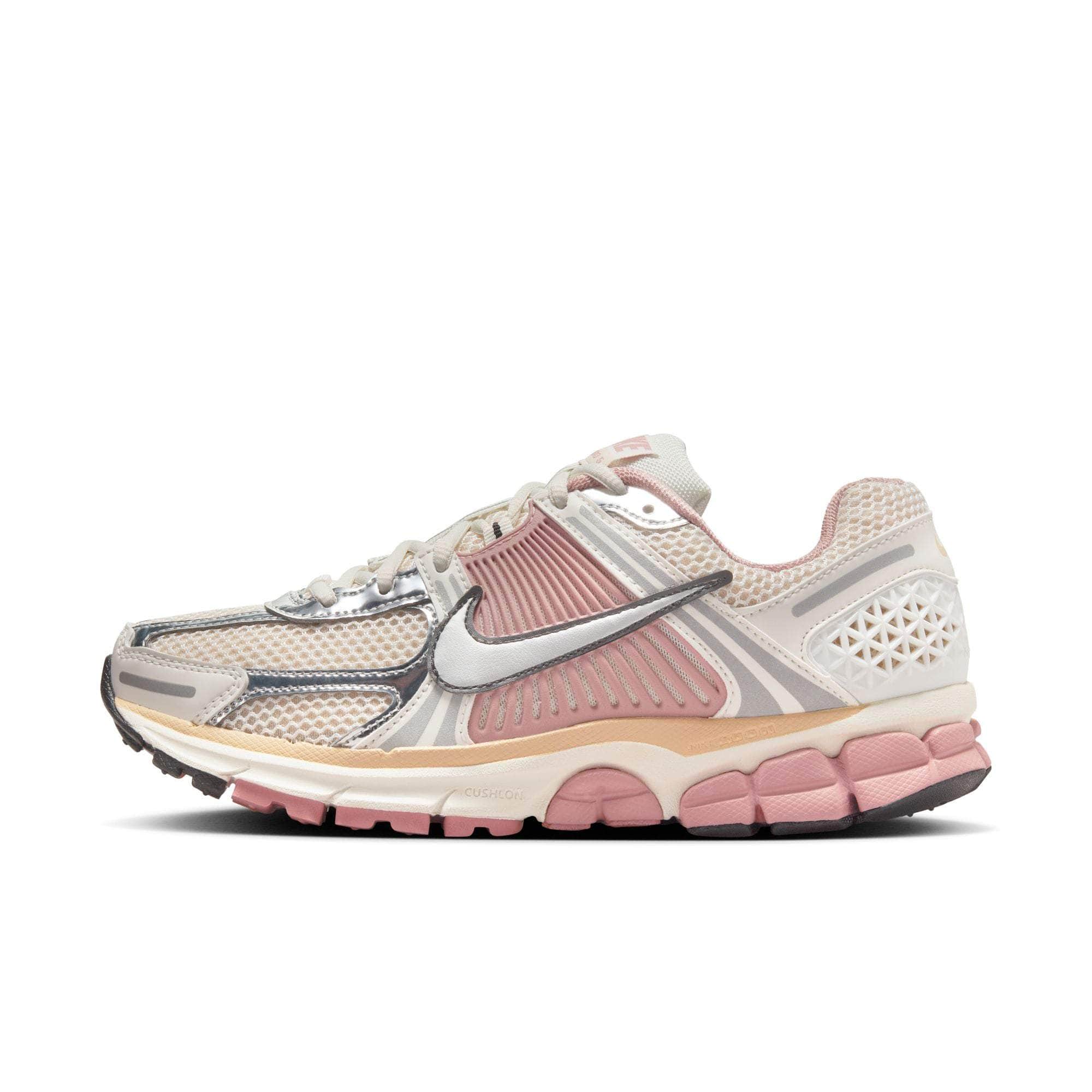 Nike FOOTWEAR Nike Zoom Vomero 5 - Women's