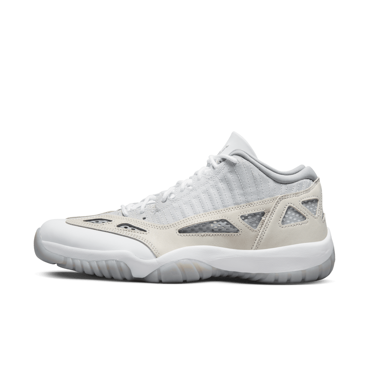 Air Jordan FOOTWEAR Air Jordan 11 Retro Low IE - Men's