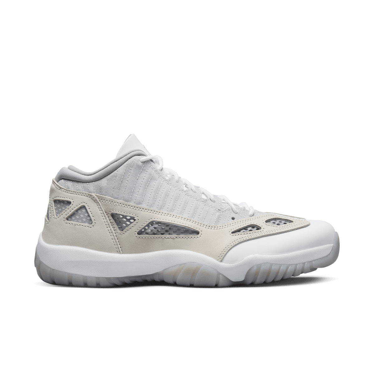 Air Jordan FOOTWEAR Air Jordan 11 Retro Low IE - Men's