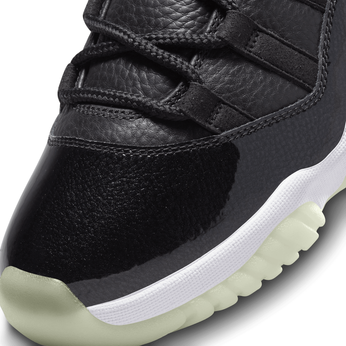 Air Jordan FOOTWEAR Air Jordan 11 Retro Low - Men's