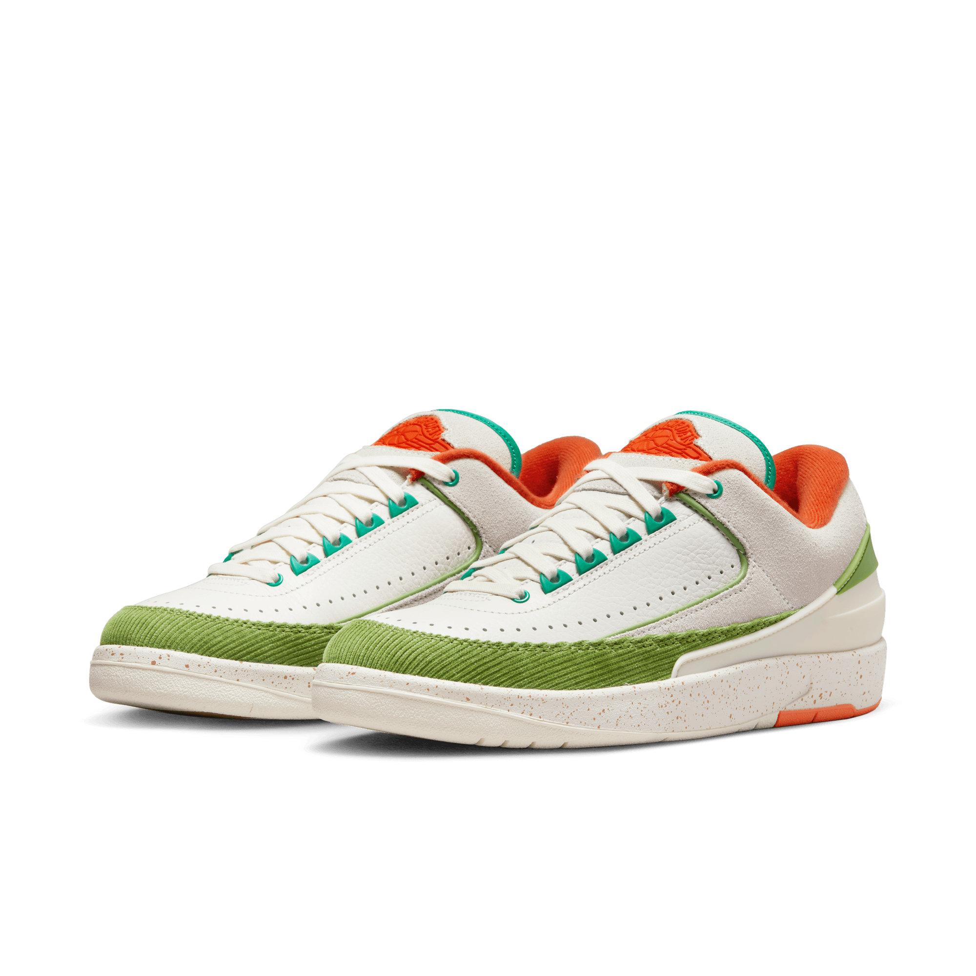 Air Jordan FOOTWEAR Titan x Air Jordan 2 Retro Low - Women's