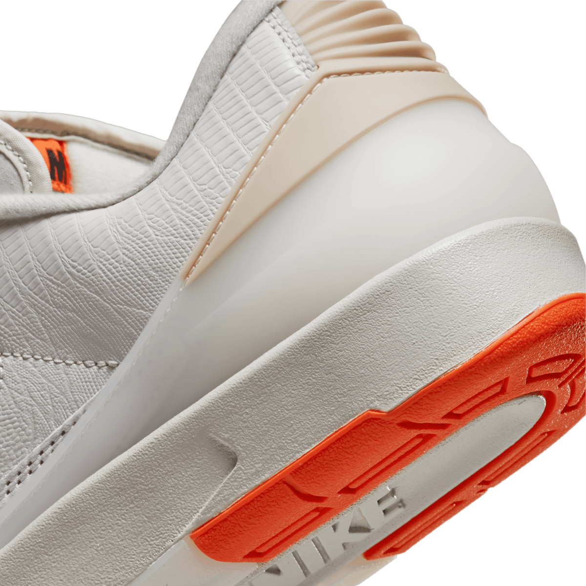 GBNY AIR JORDAN 2 RETRO LOW SP - Men's