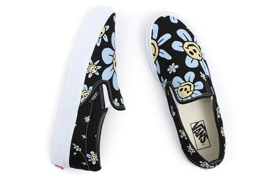 Vans FOOTWEAR Vans Classic Slip-On - Men's