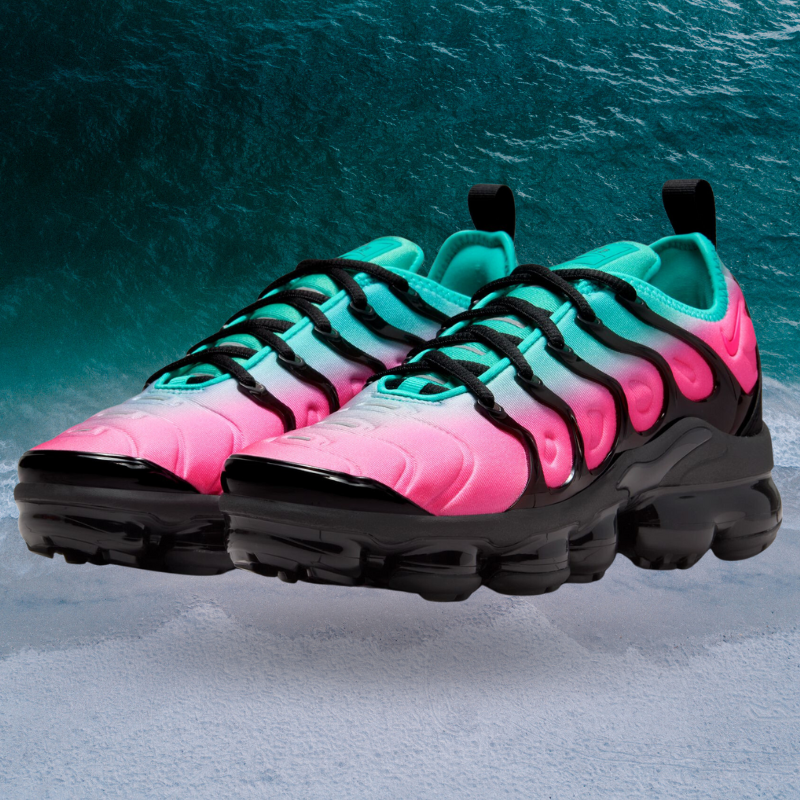 Nike Air VaporMax Plus - Women's