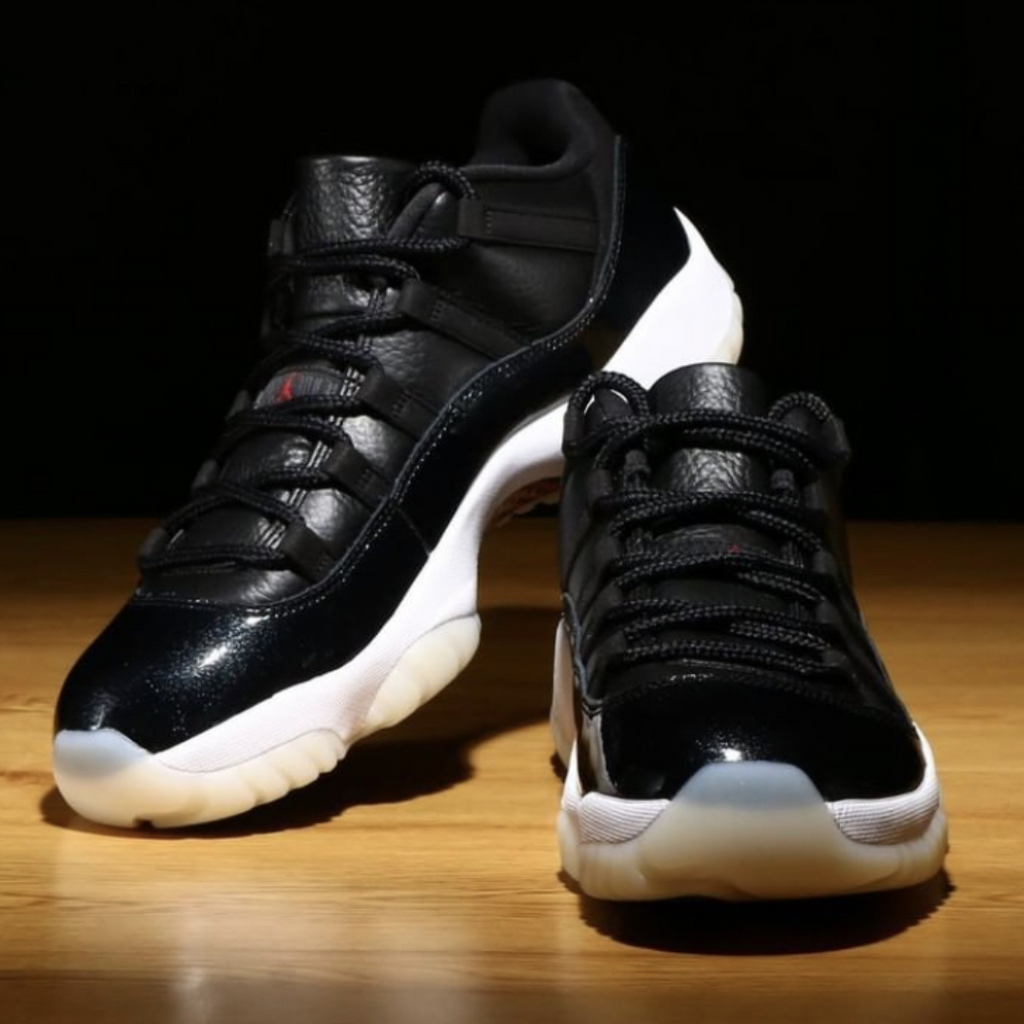 Air Jordan 11 Retro Low “72-10”