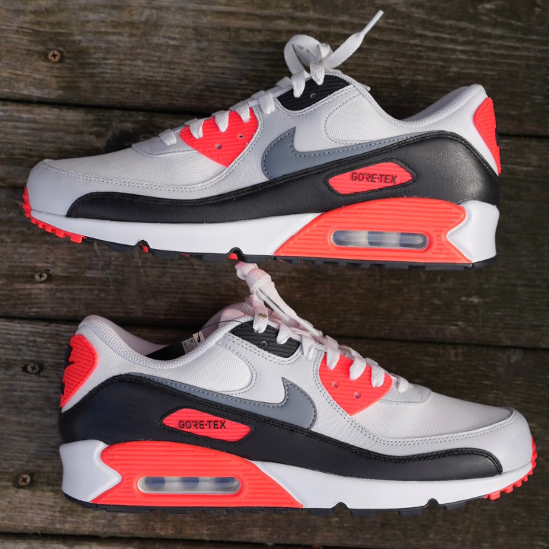 Nike Air Max 90 Gore-Tex “Infrared”