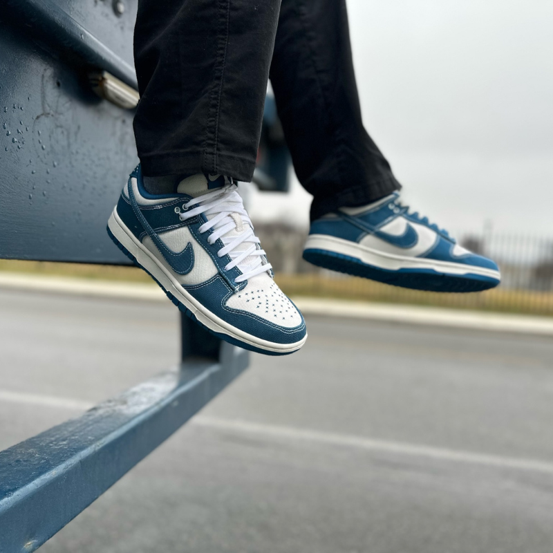 Nike Dunk Low SE “Industrial Blue”