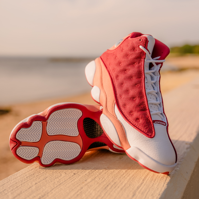 Air Jordan 13 “Dune Red”