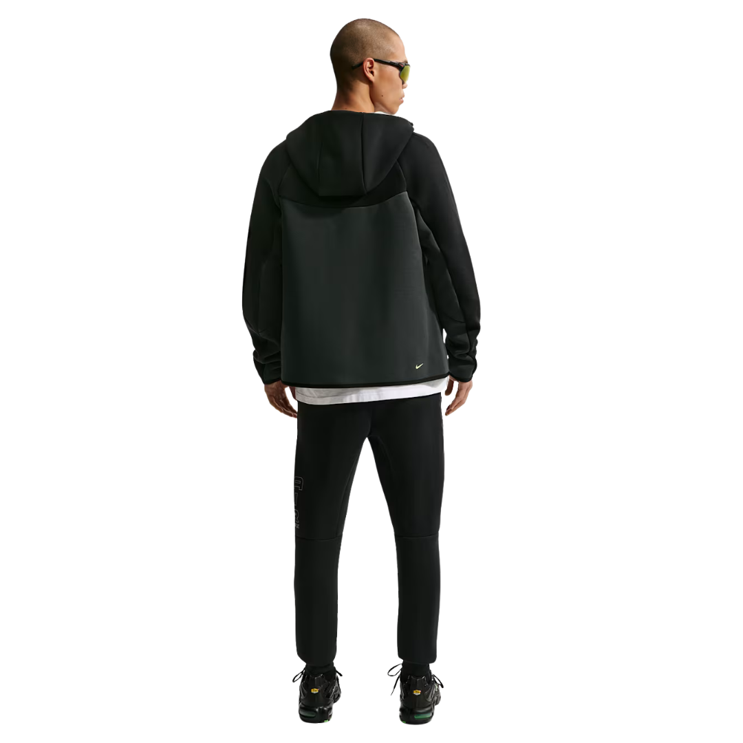 Nike Tech Fleece Joggers - Men's