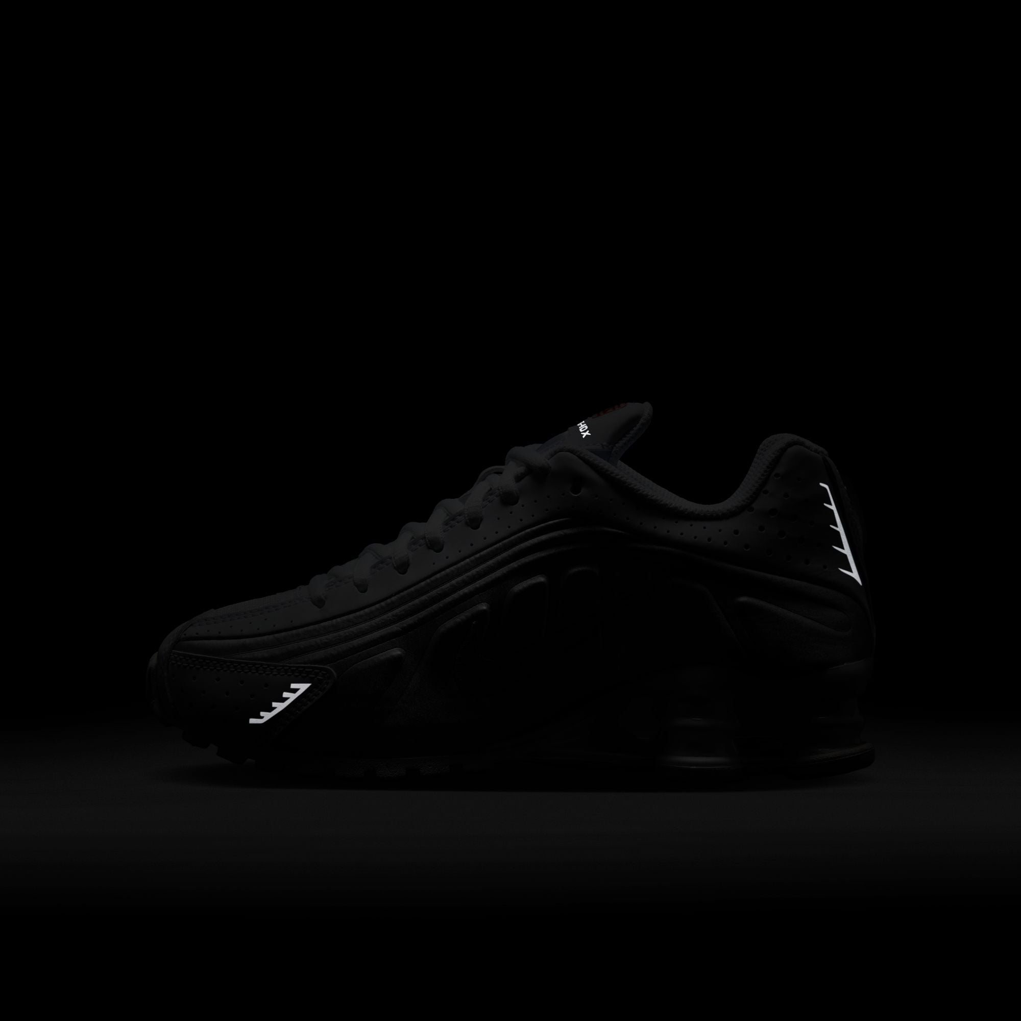 Nike Shox R4 - Non Adult
