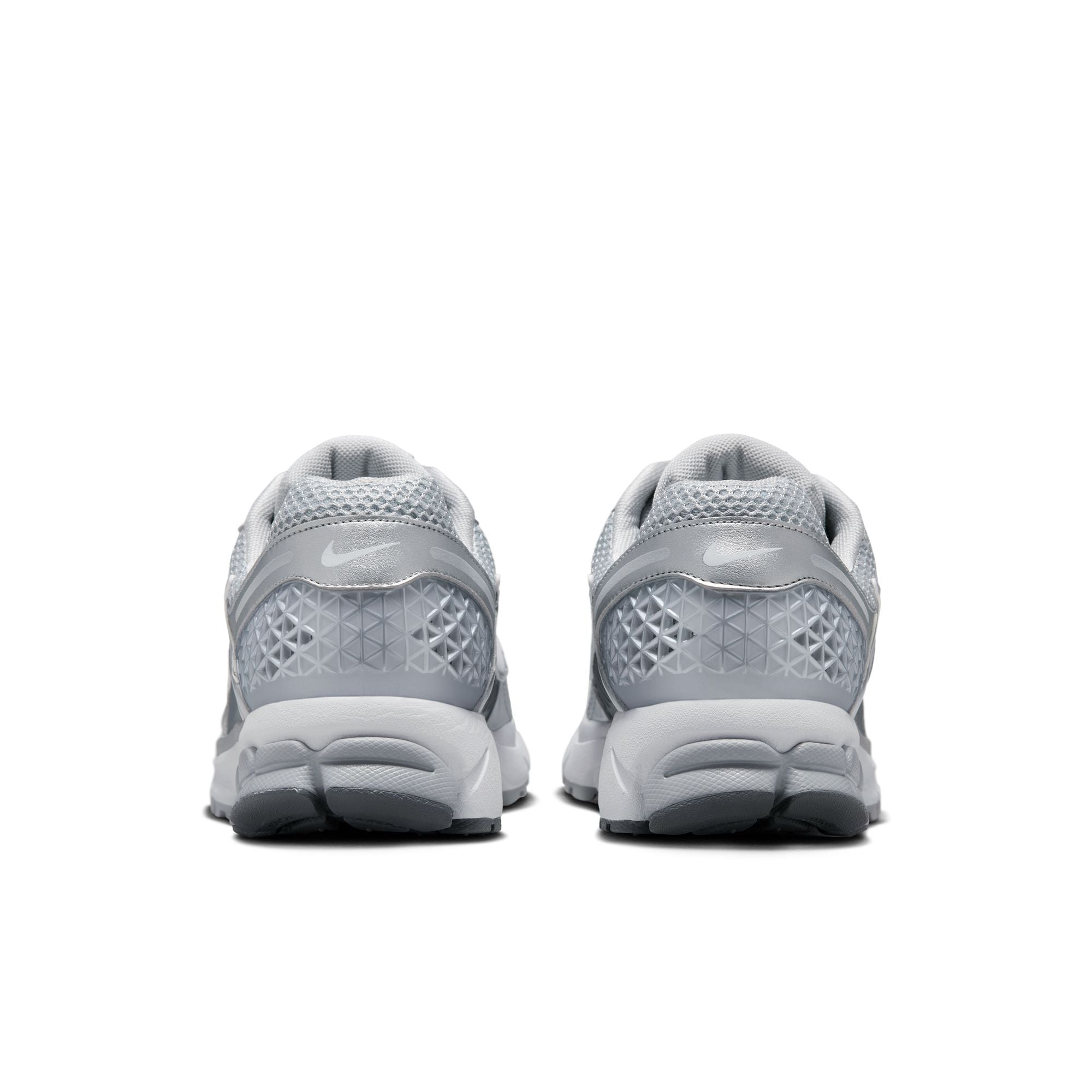 Nike Zoom Vomero 5 - Men's