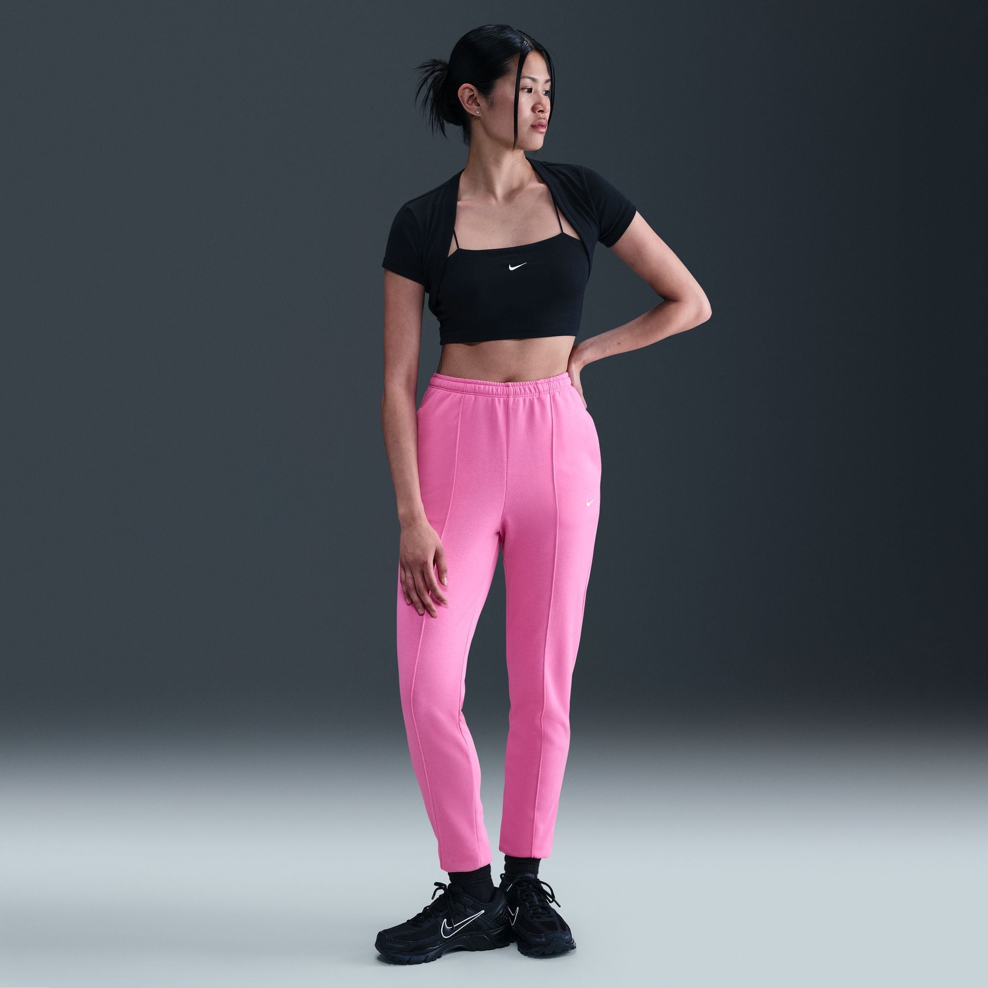 Nike Sportswear Chill Terry  Slim High-Waisted French Terry Sweatpants - Women's