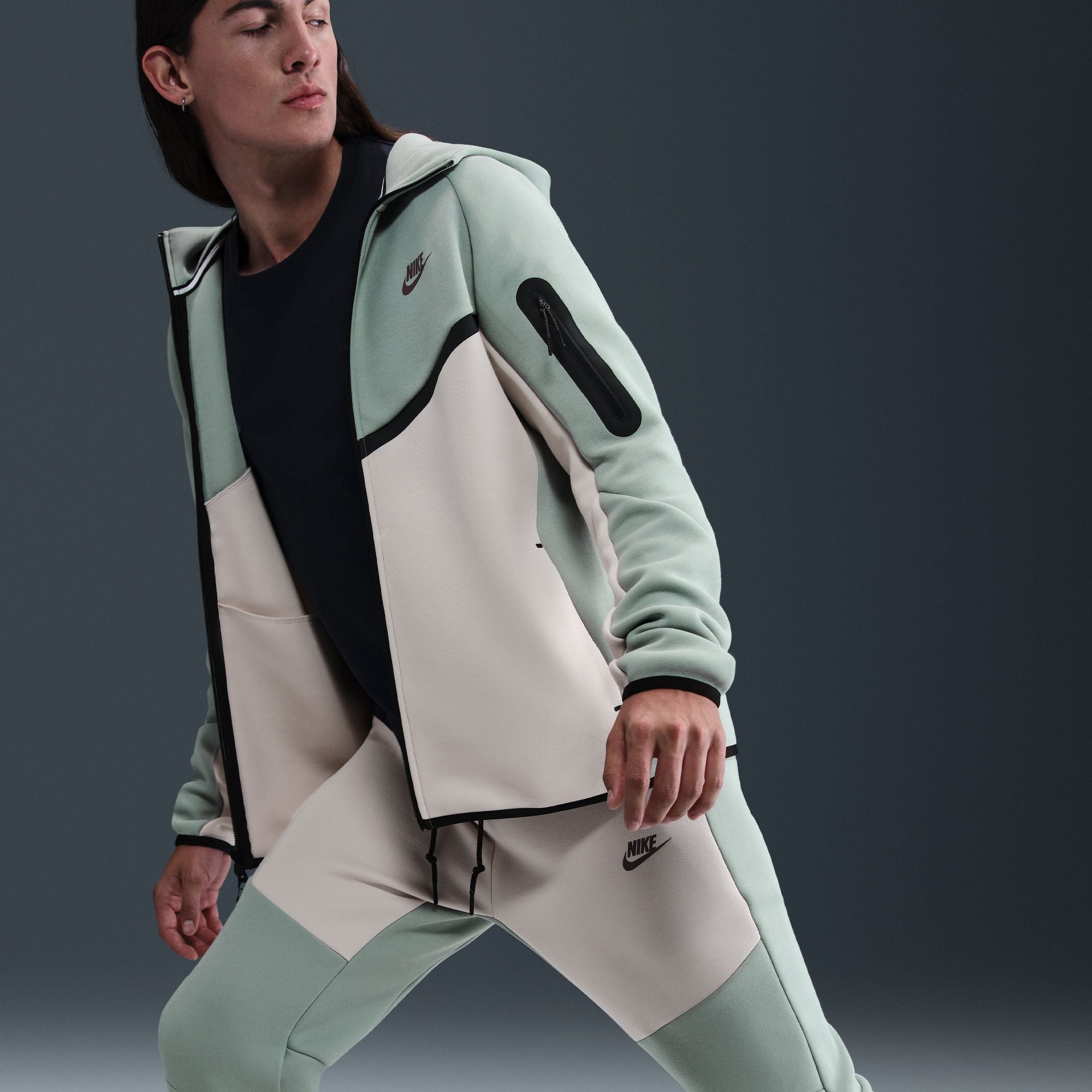Nike Tech Fleece Joggers - Men's
