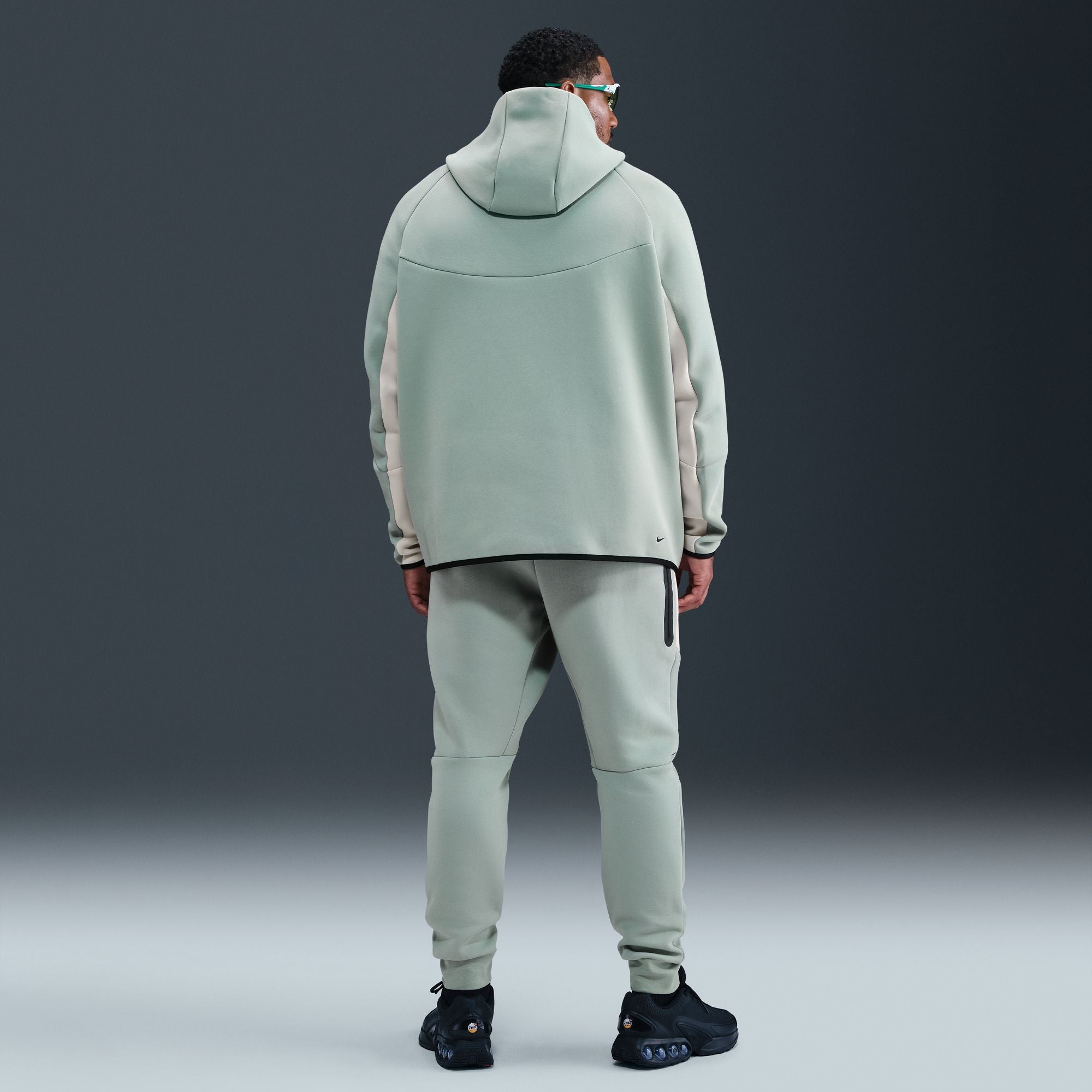 Nike Tech Fleece Joggers - Men's