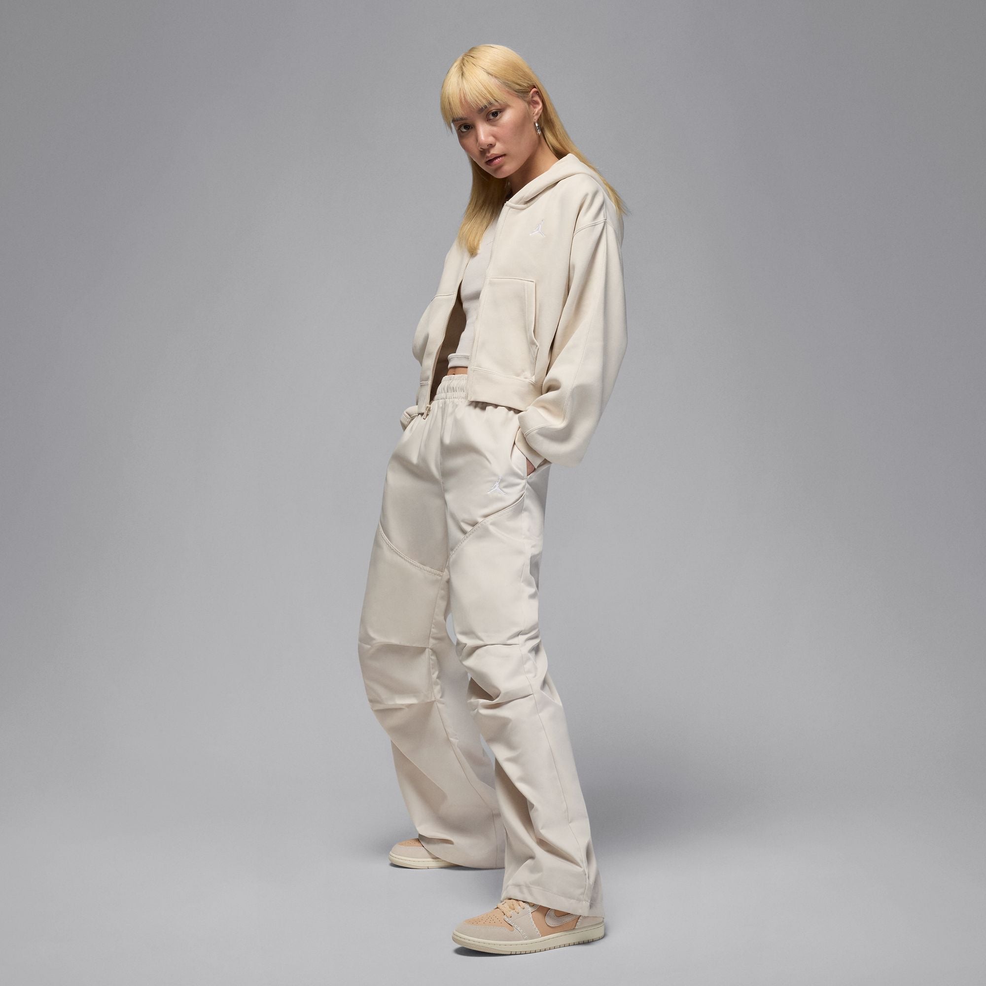 Air Jordan 1 Mid SE - Women's