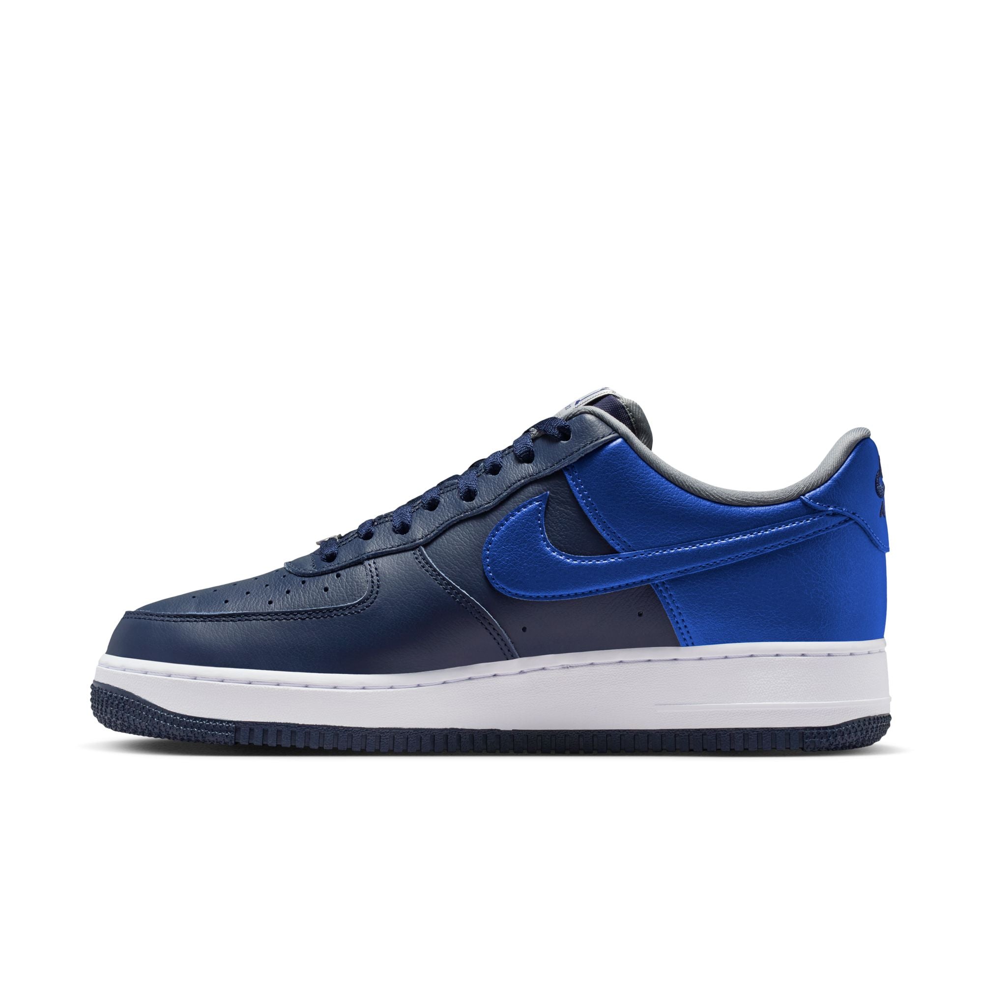 Nike Air Force 1 '07 LV8 - Men's