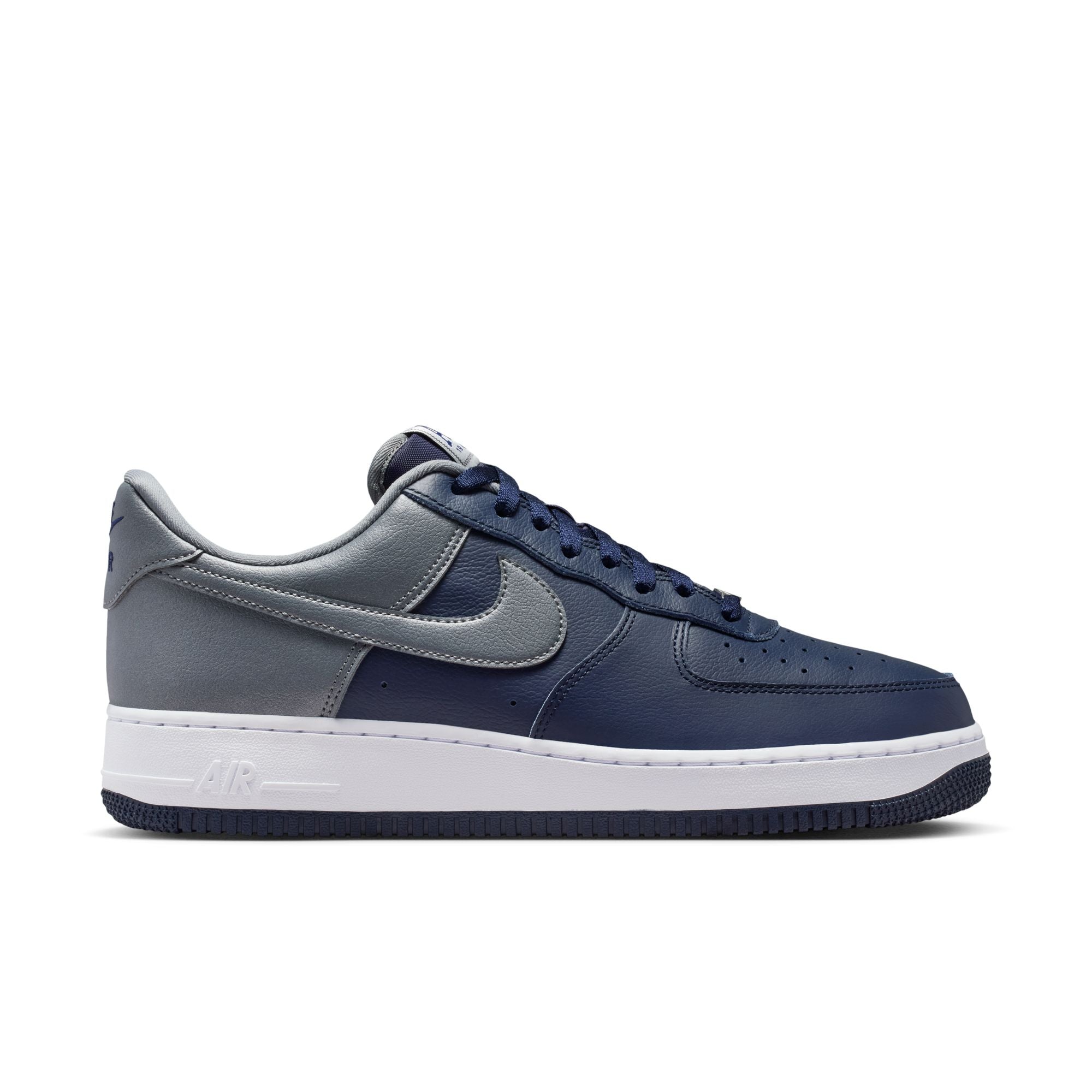 Nike Air Force 1 '07 LV8 - Men's