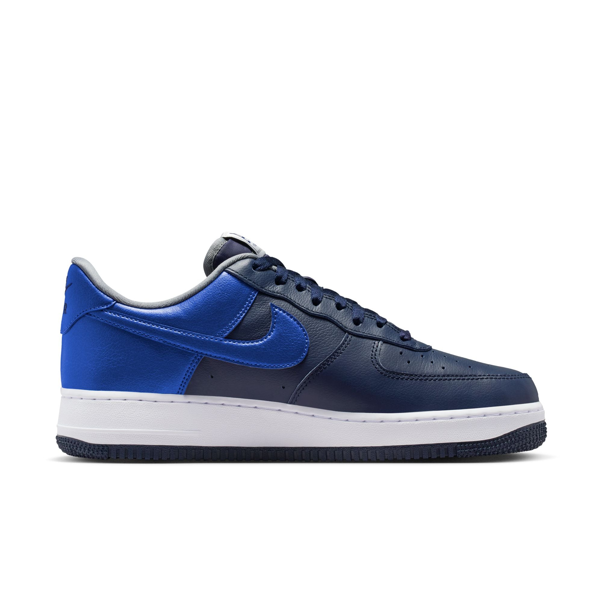 Nike Air Force 1 '07 LV8 - Men's