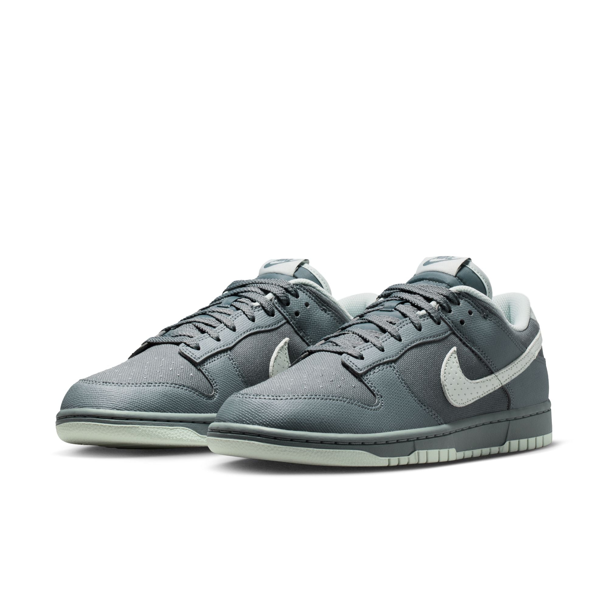 Nike Dunk Low Retro - Men's