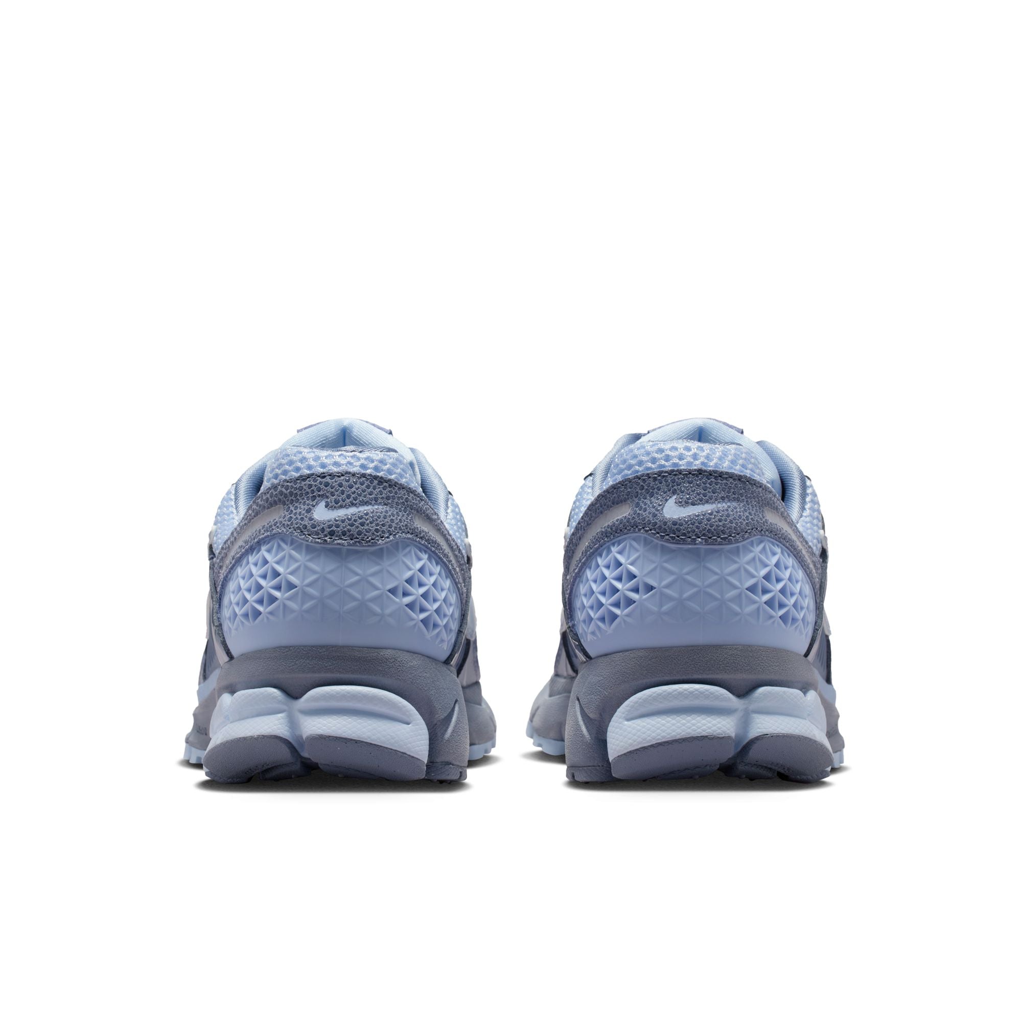 Nike Zoom Vomero 5 - Women's