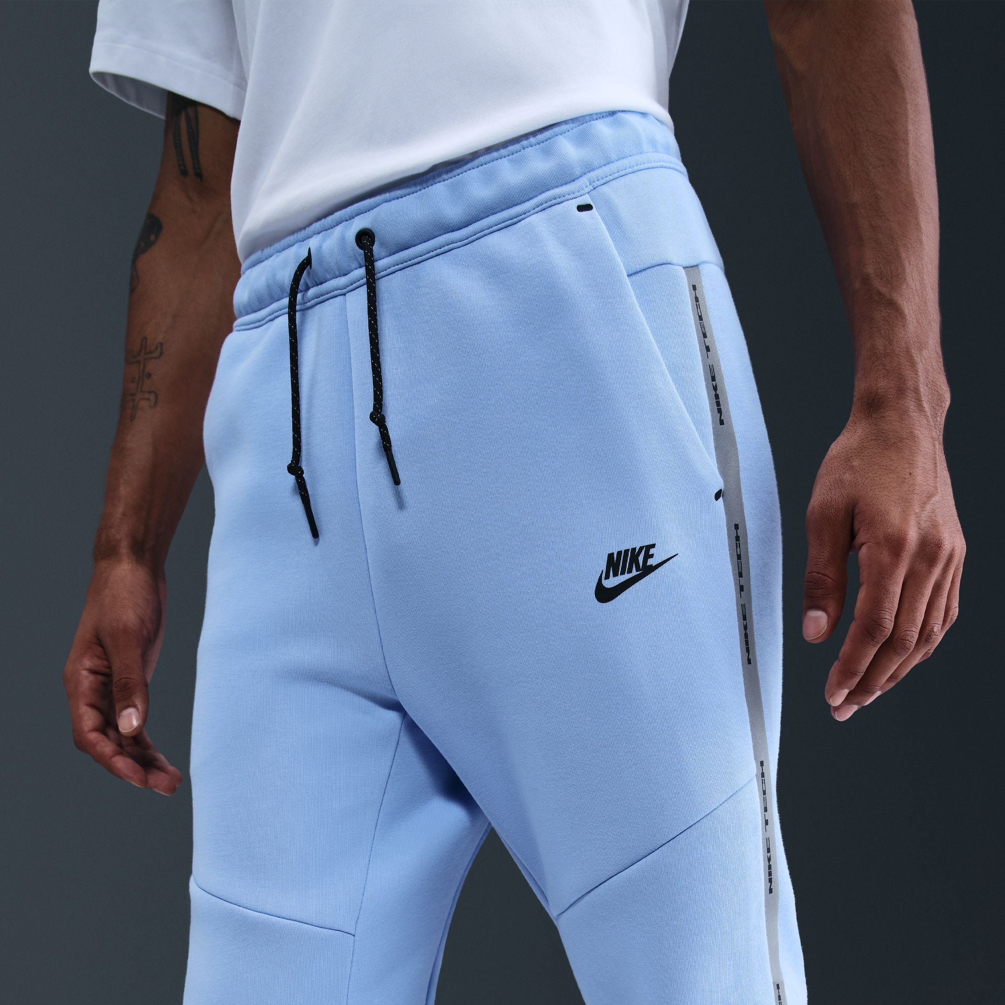 Nike Tech Fleece Joggers with Reflective Accents - Men's
