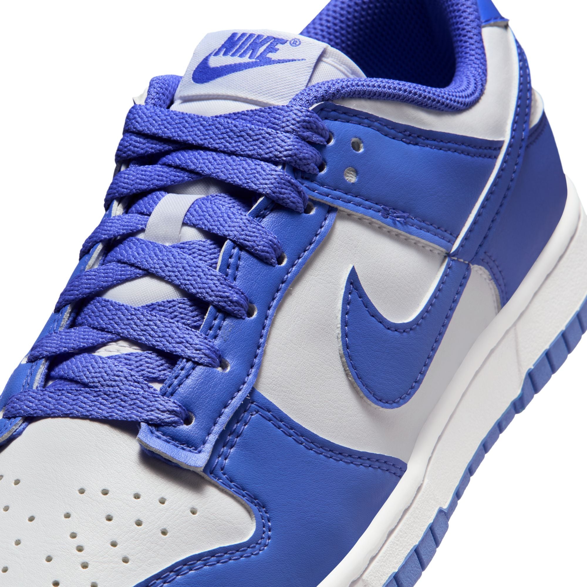 Nike Dunk Low - Women's