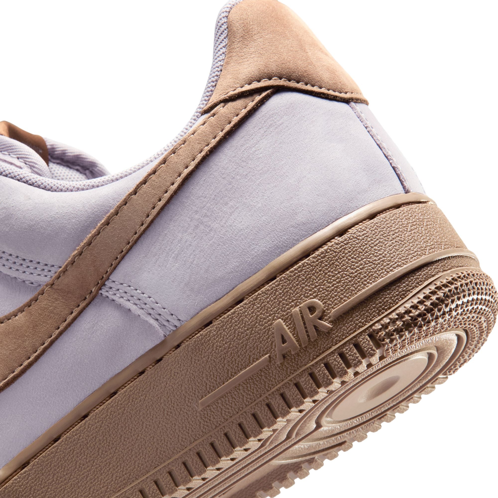 Nike Air Force 1 Low Retro Premium - Men's