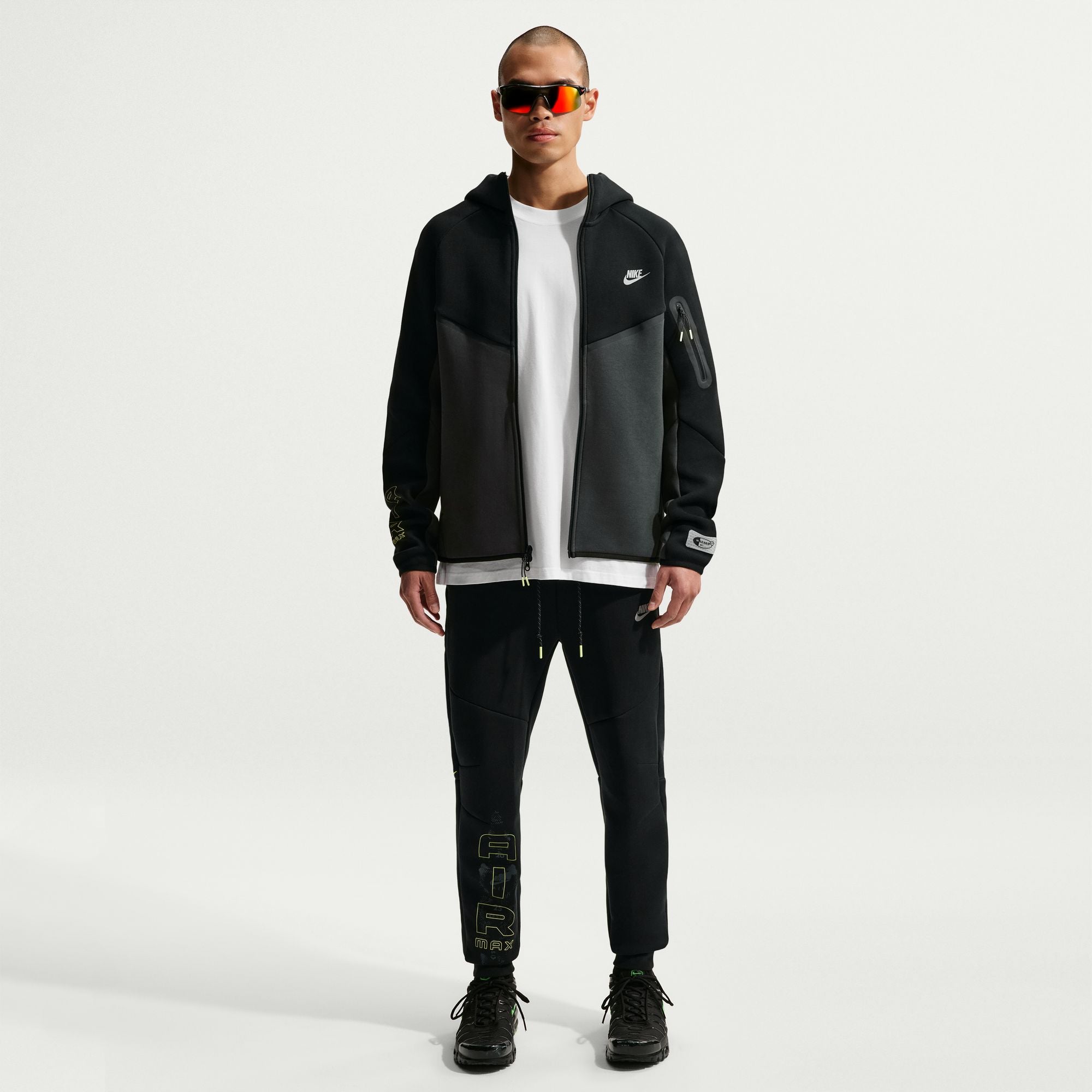 Nike Tech Fleece Full-Zip Windrunner Jacket - Men's