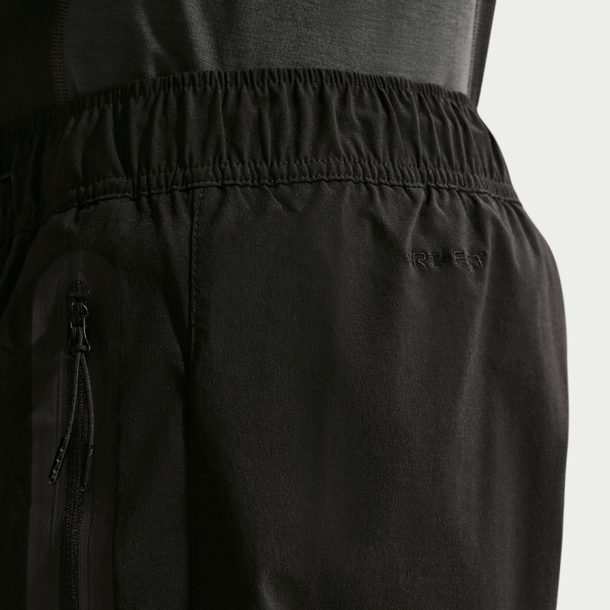 Nike Tech Dri-FIT Woven Pants - Men's