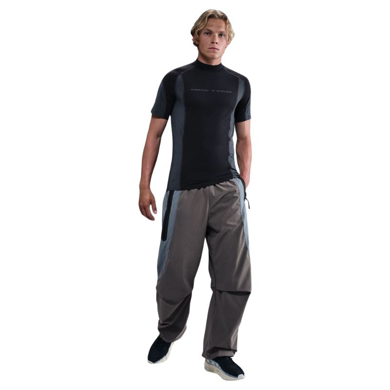 Nike Tech Men's Dri-FIT Woven Color-Block Oversized Pants