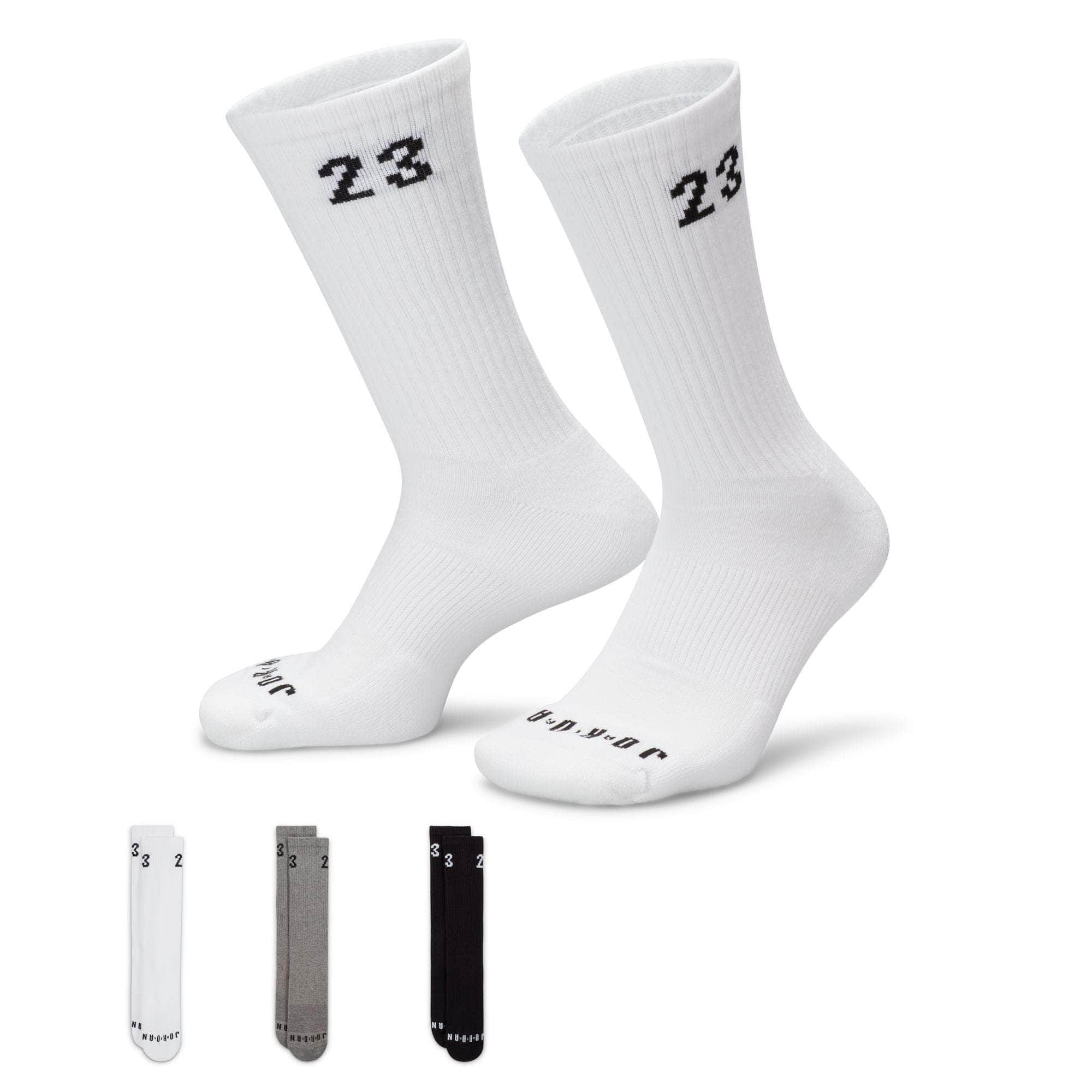 Air Jordan Apparel Air Jordan Essentials Crew Socks