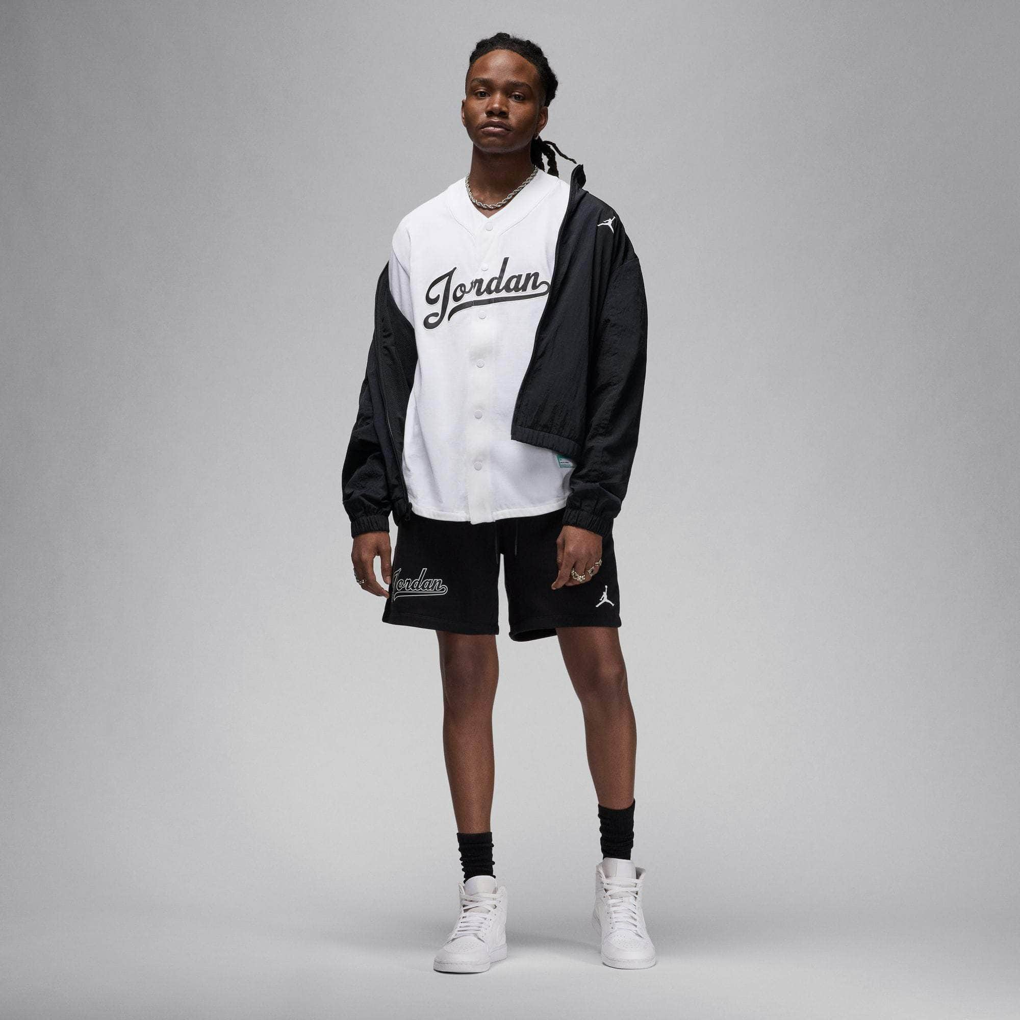 Air Jordan Apparel Air Jordan Flight MVP Fleece Short - Men's