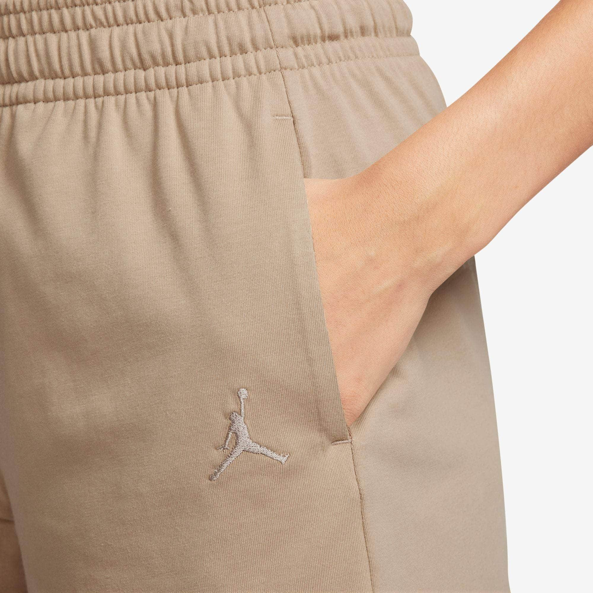 Air Jordan Apparel Air Jordan Knit Shorts - Women's