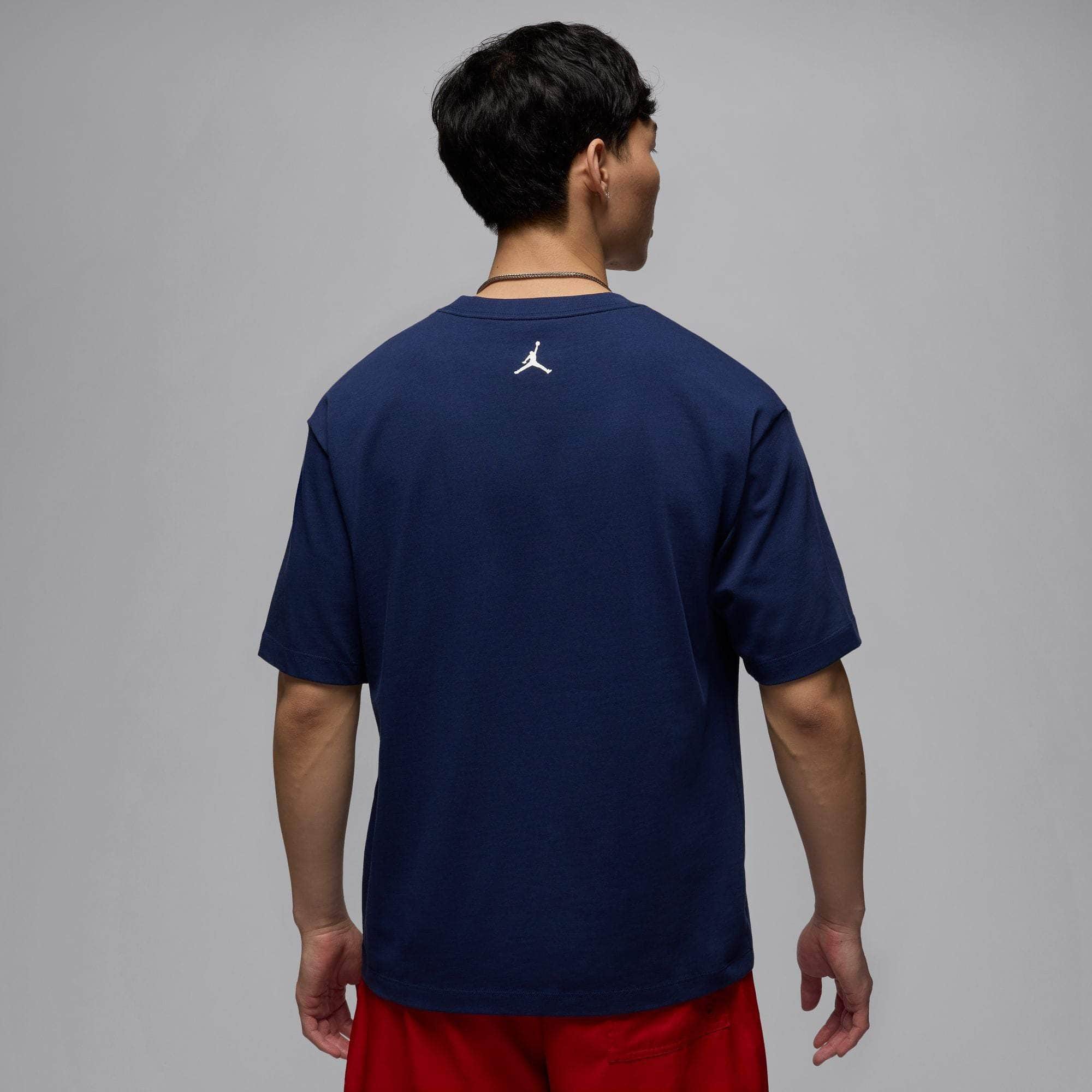 Air Jordan APPAREL Air Jordan Sneaker Patch T-Shirt - Men's