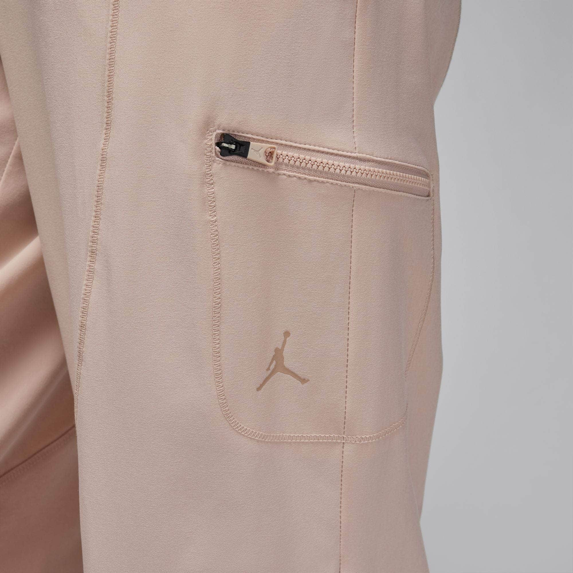 Air Jordan APPAREL Air Jordan Sport Tunnel Pants - Women's