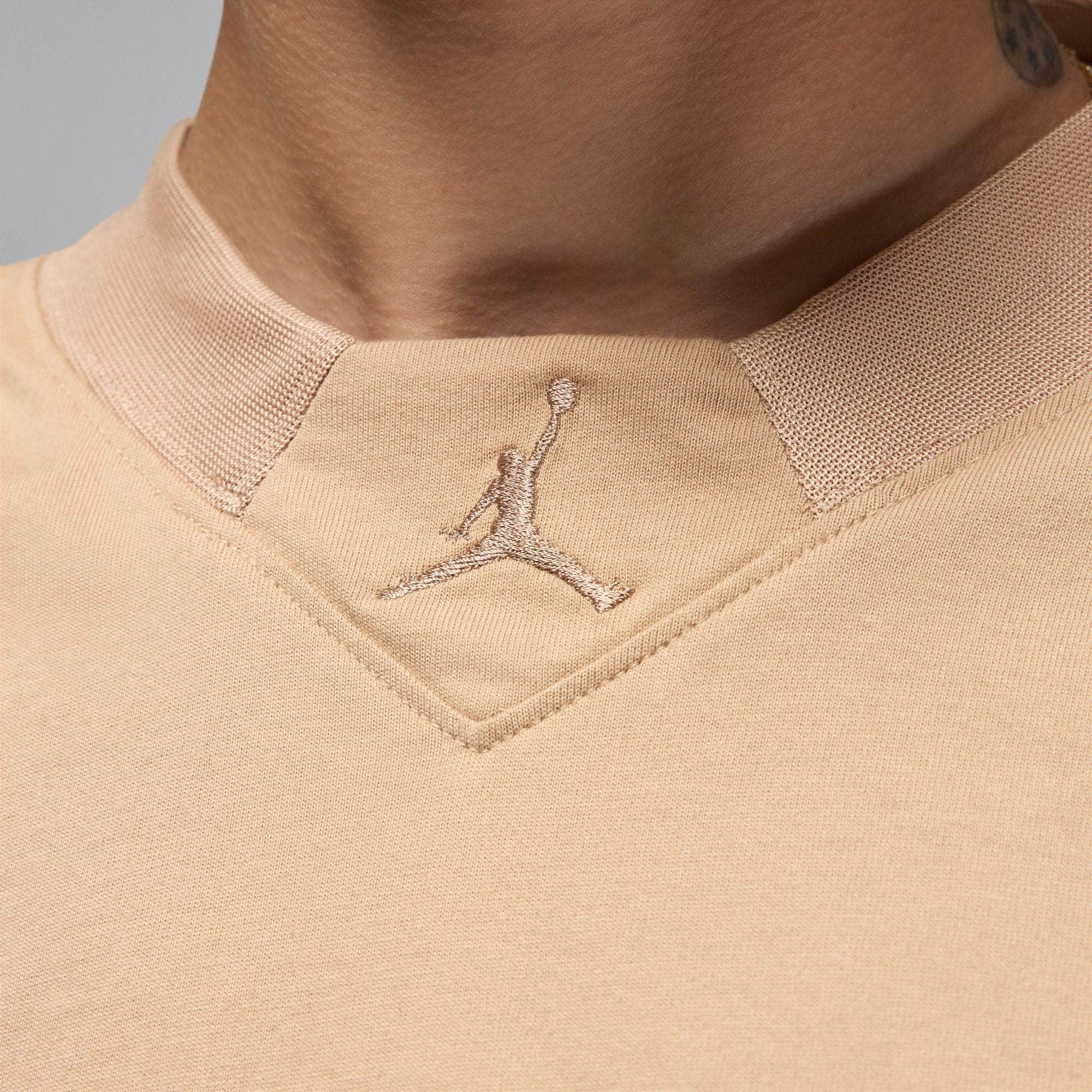 Air Jordan APPAREL Jordan Knit Cropped Top - Women's