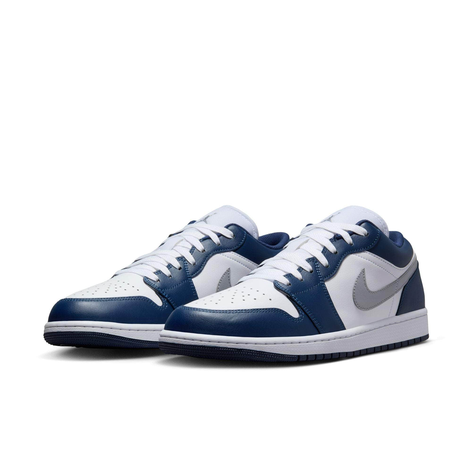 Air Jordan FOOTWEAR Air Jordan 1 Low "Midnight Navy " - Men's