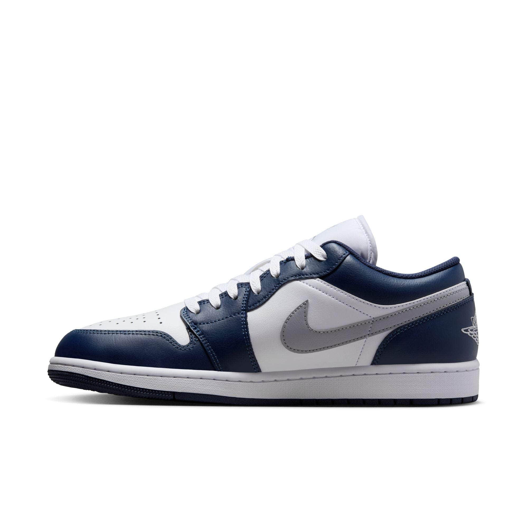 Air Jordan FOOTWEAR Air Jordan 1 Low "Midnight Navy " - Men's