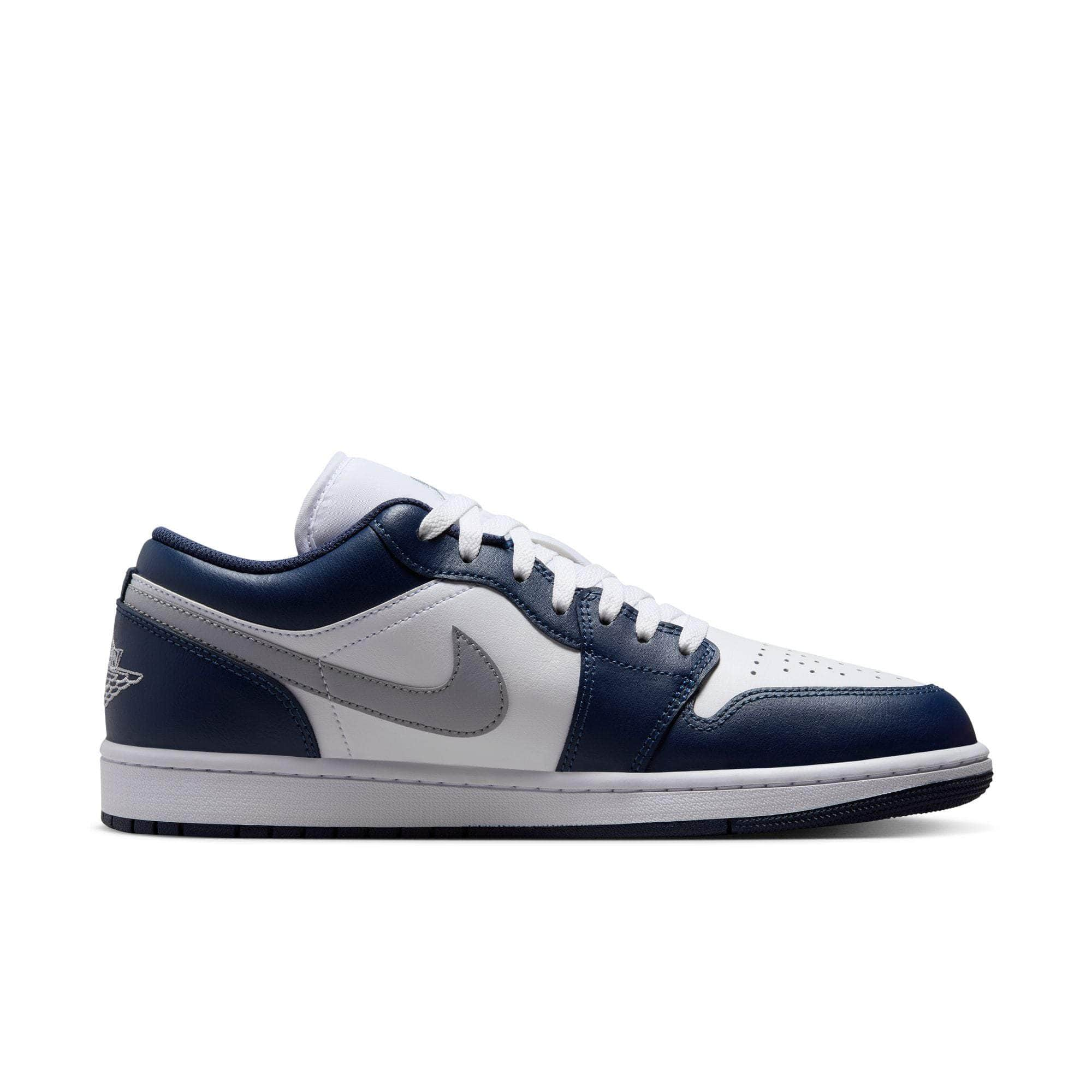 Air Jordan FOOTWEAR Air Jordan 1 Low "Midnight Navy " - Men's