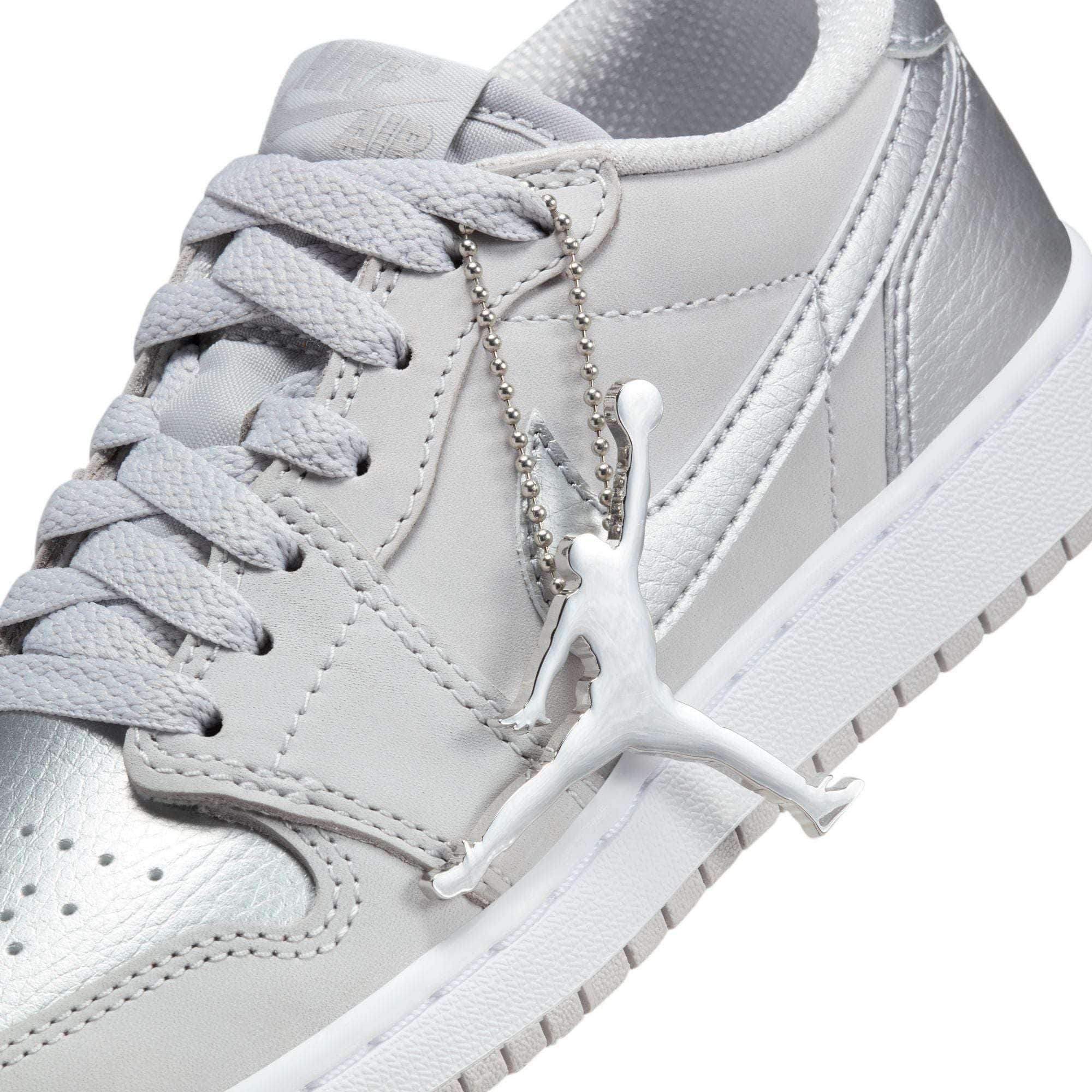 Air Jordan FOOTWEAR Air Jordan 1 Low OG "Silver" - Boy's GS