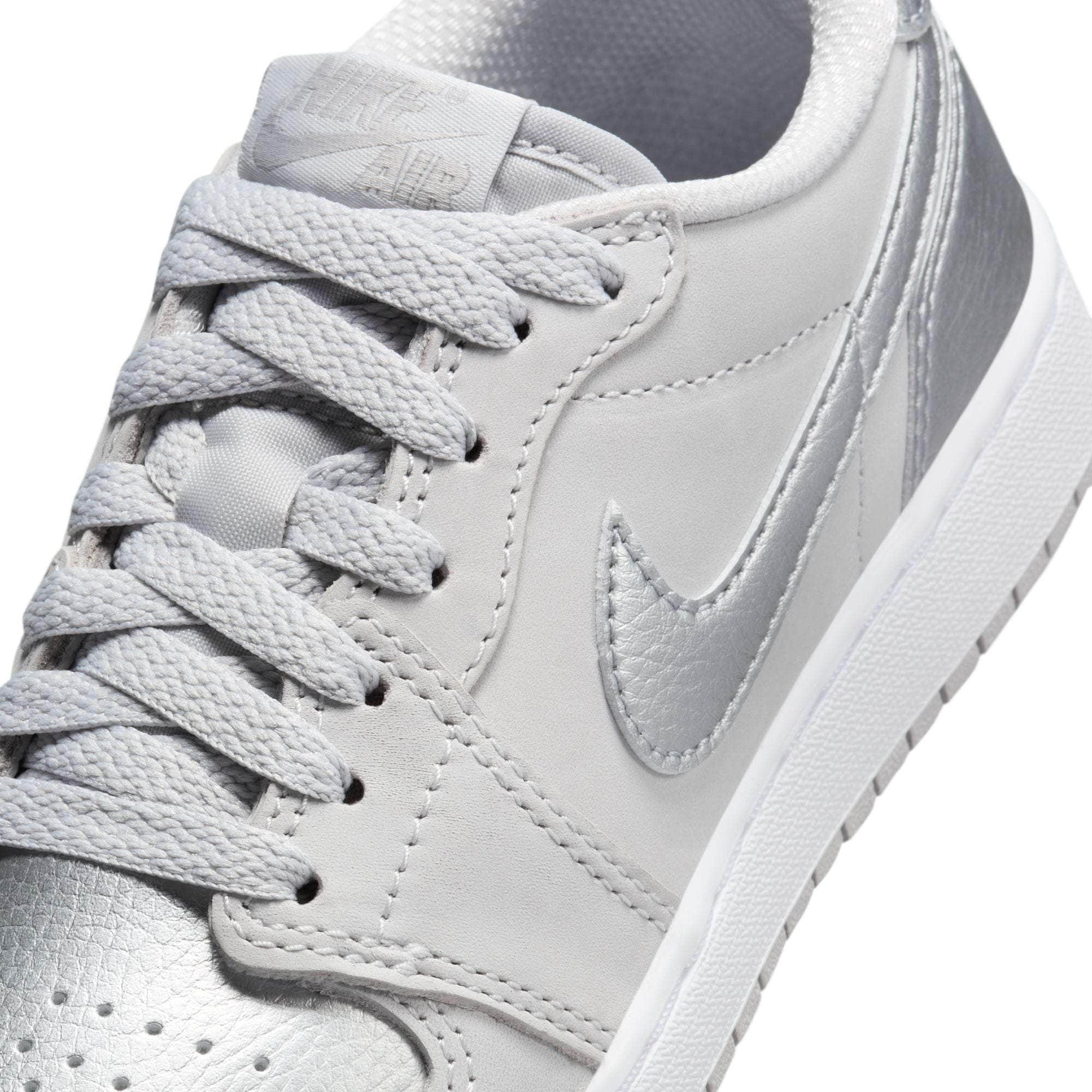 Air Jordan FOOTWEAR Air Jordan 1 Low OG "Silver" - Boy's GS