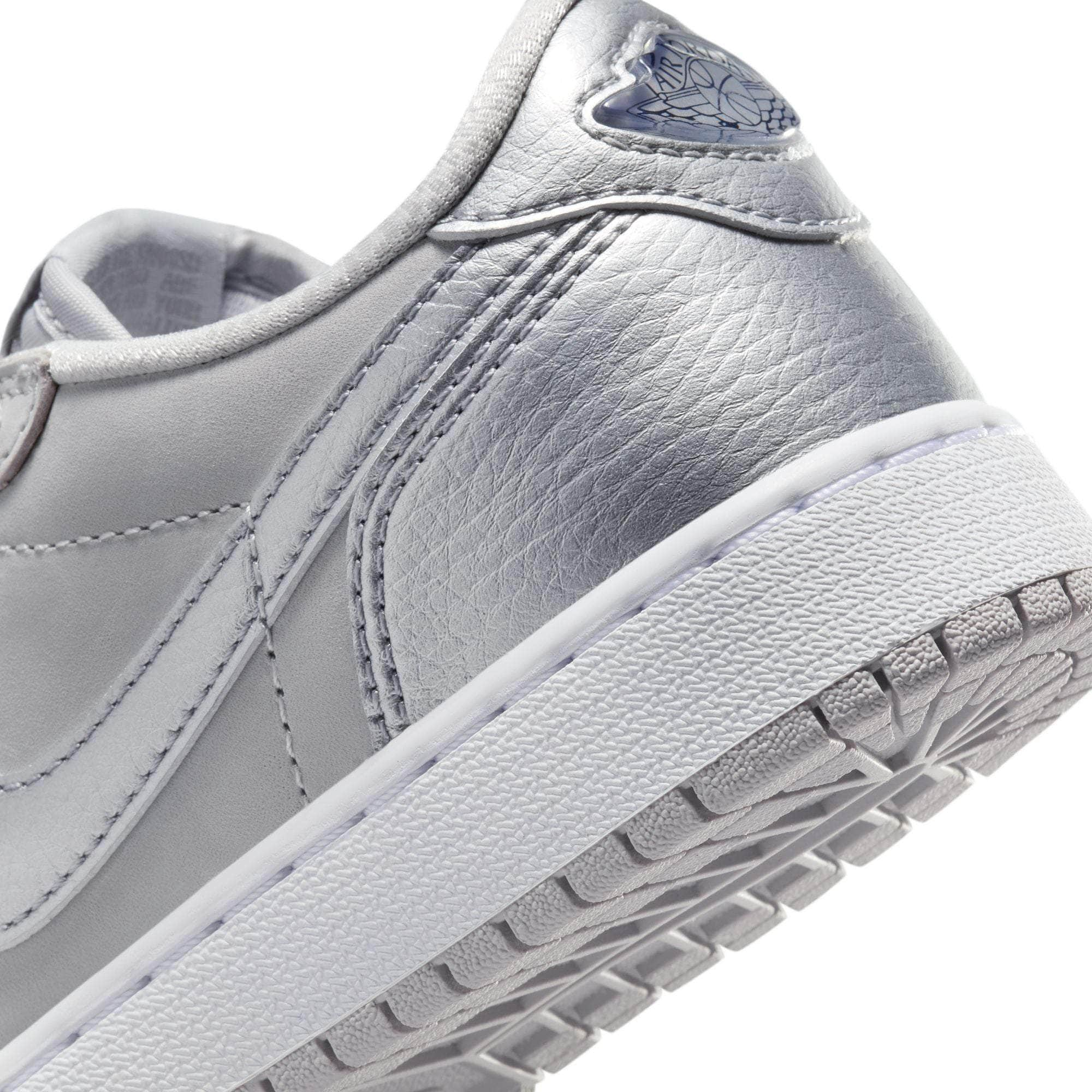 Air Jordan FOOTWEAR Air Jordan 1 Low OG "Silver" - Boy's GS